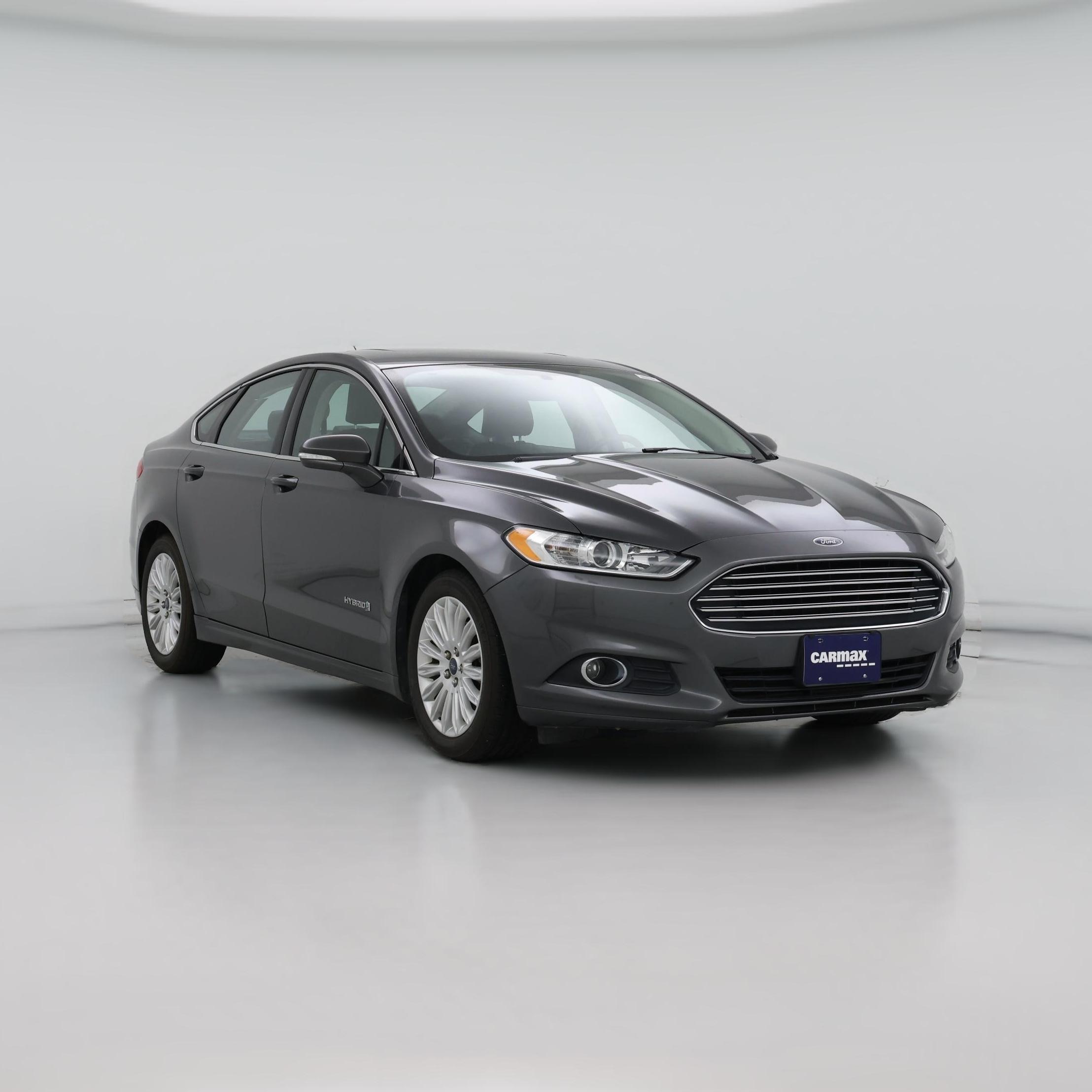Thumbnail: 2016 Ford Fusion - 1