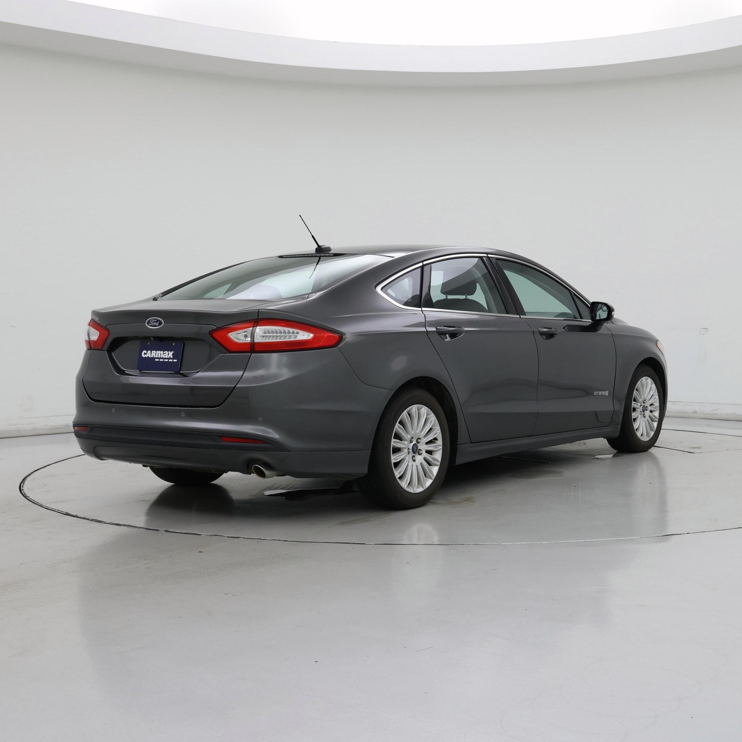 Thumbnail: 2016 Ford Fusion - 8