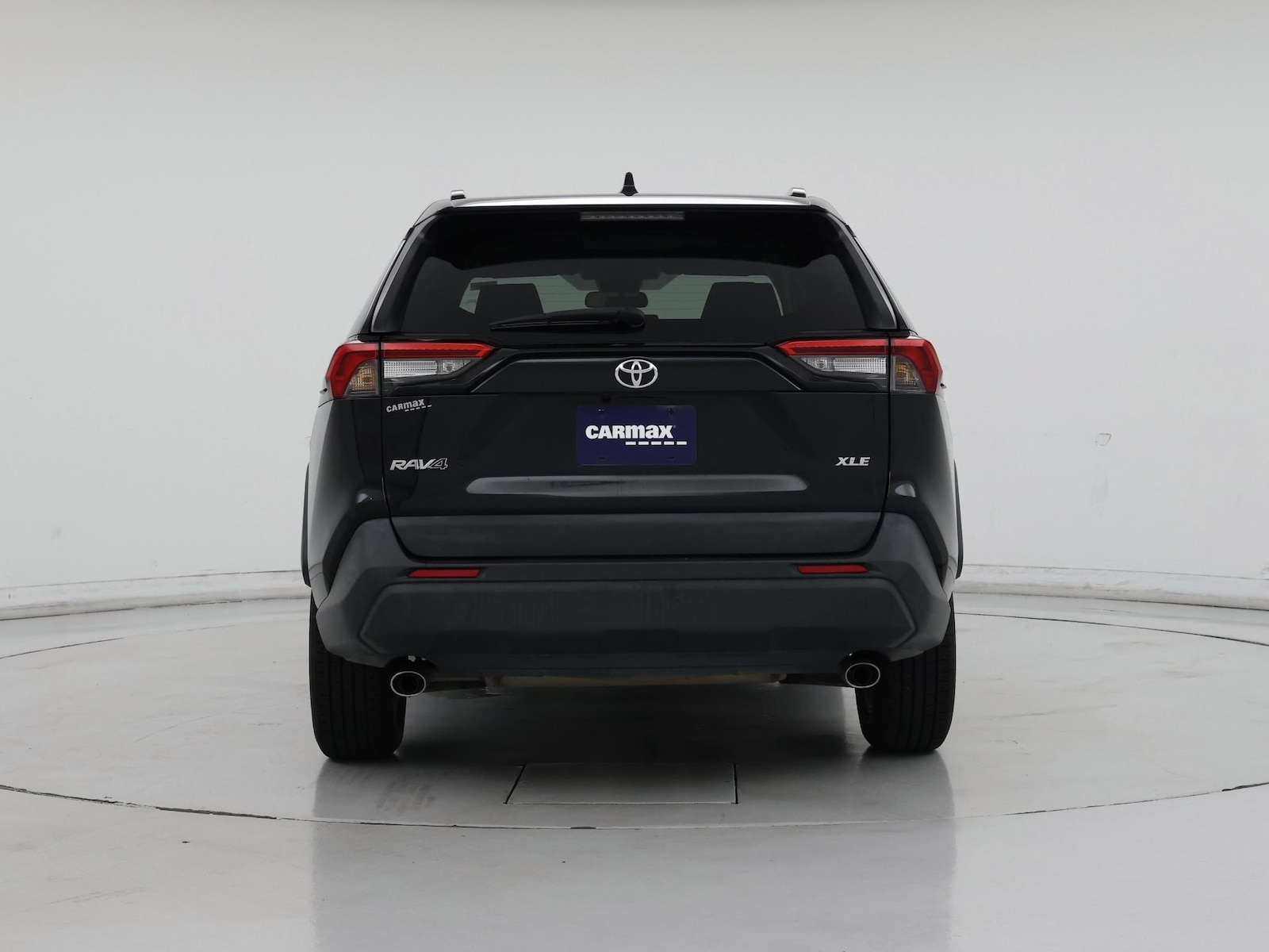 2022 Toyota RAV4 XLE - Photo 7