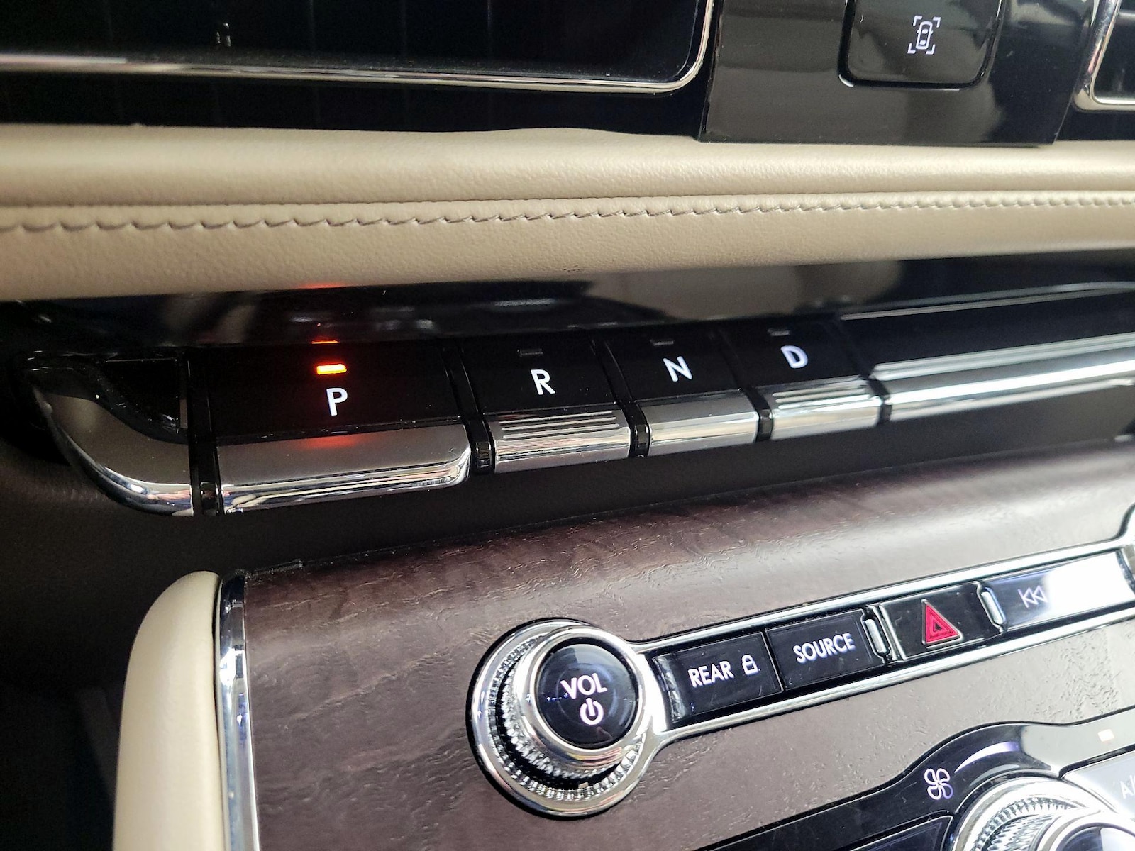 2021 Lincoln Aviator Reserve - Photo 18