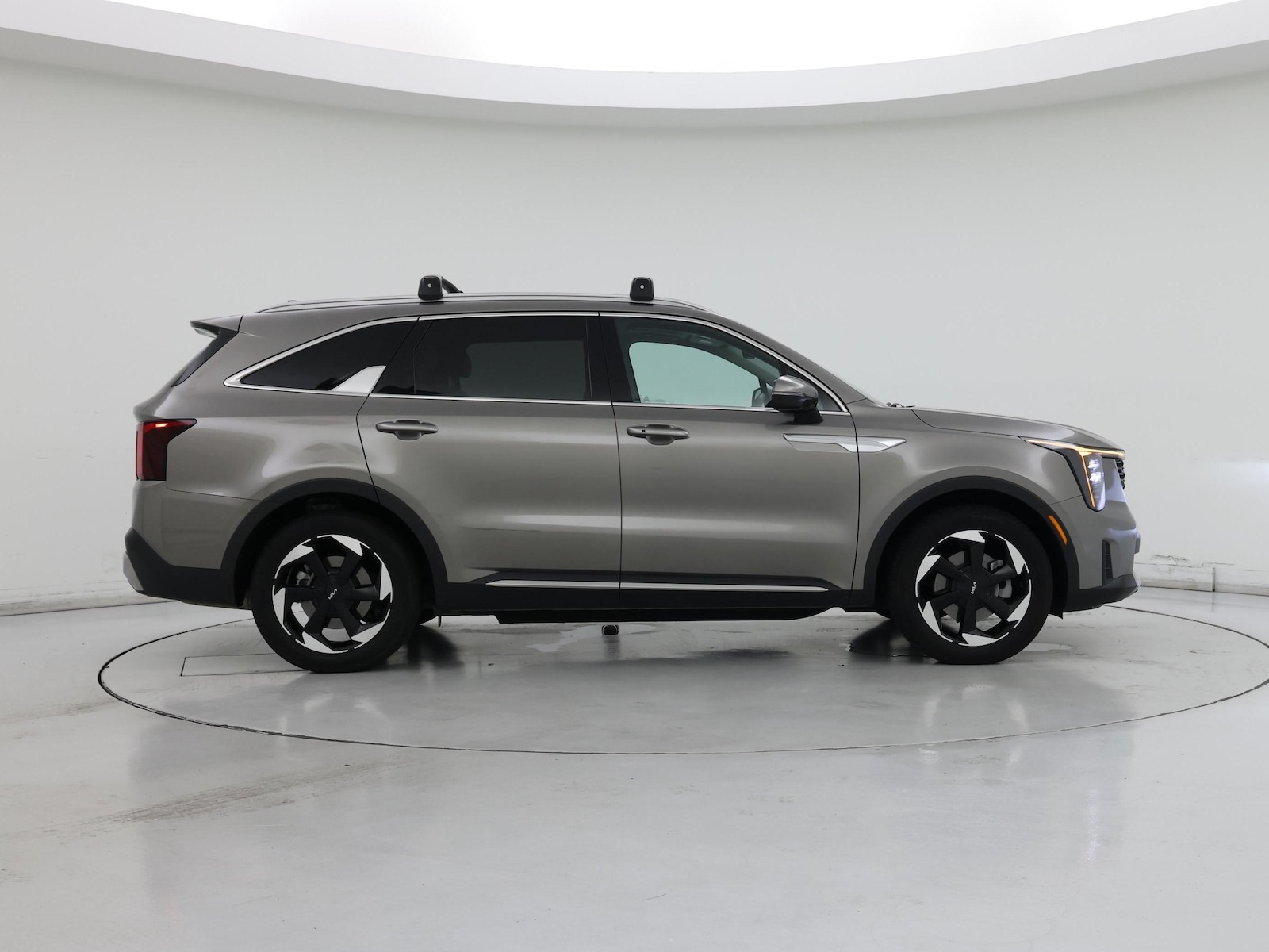 2025 Kia Sorento EX Hybrid - Photo 8