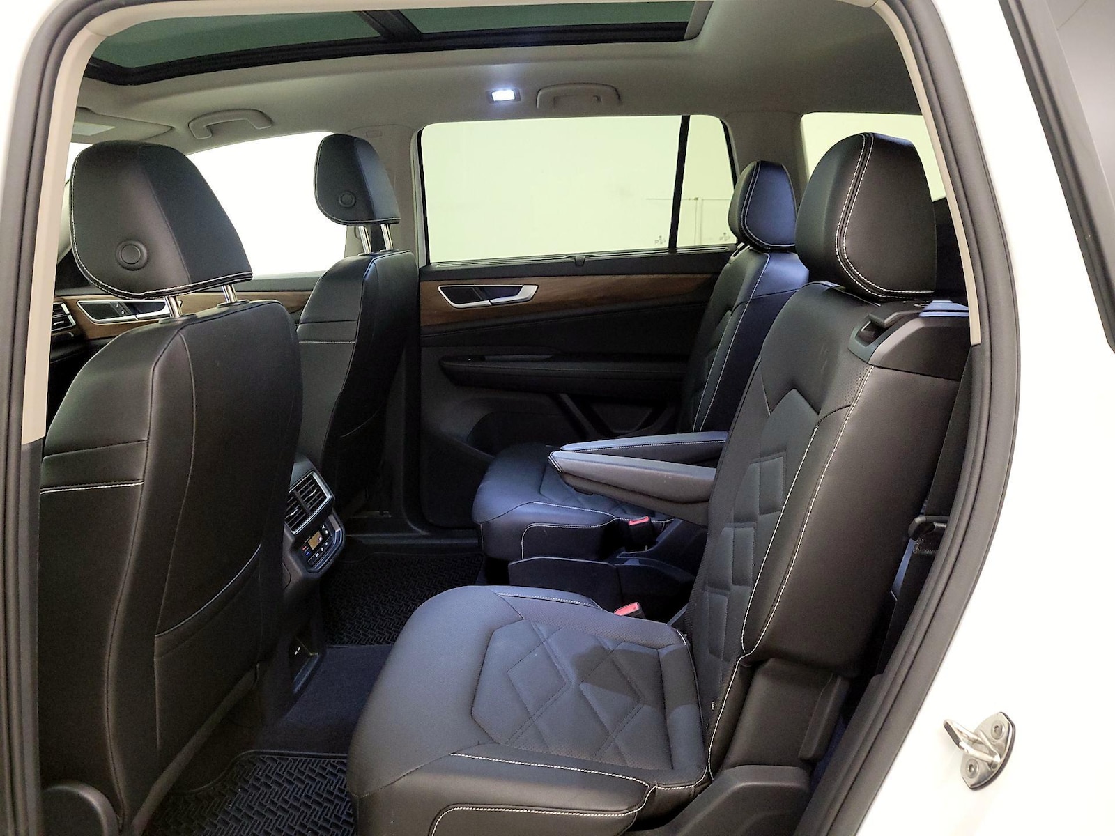 Rear Air Conditioning