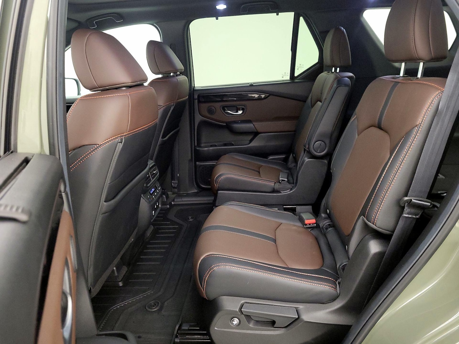 Rear Air Conditioning