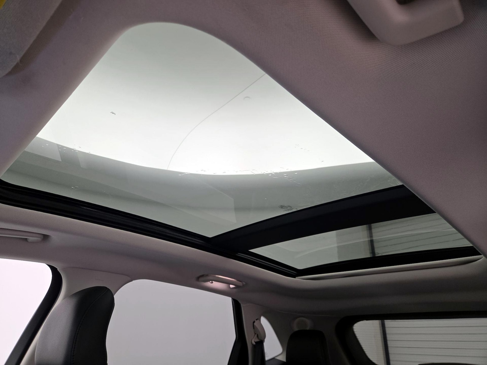 Panoramic Sunroof
