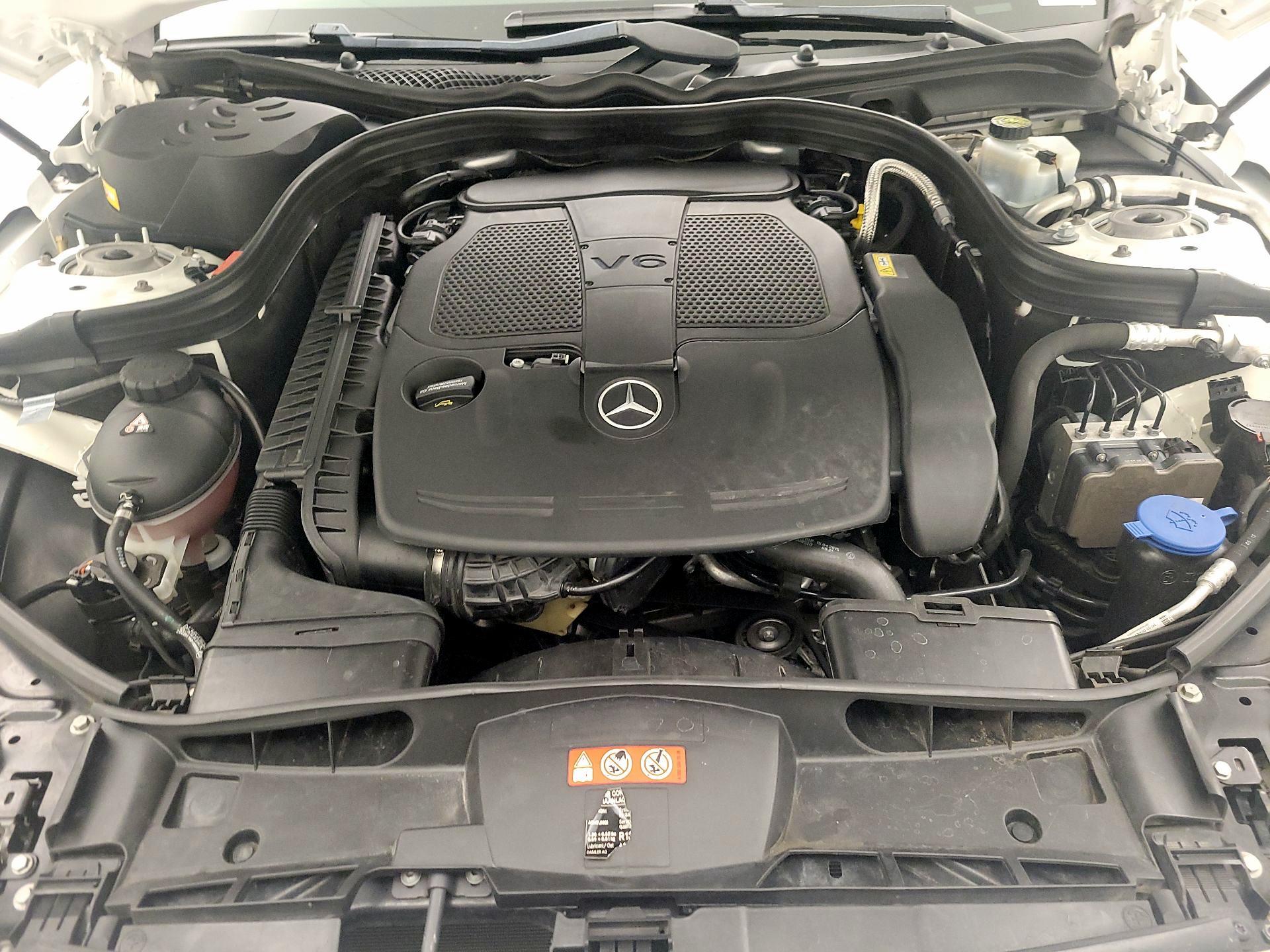 Thumbnail: 2016 Mercedes-Benz E-Class - 19
