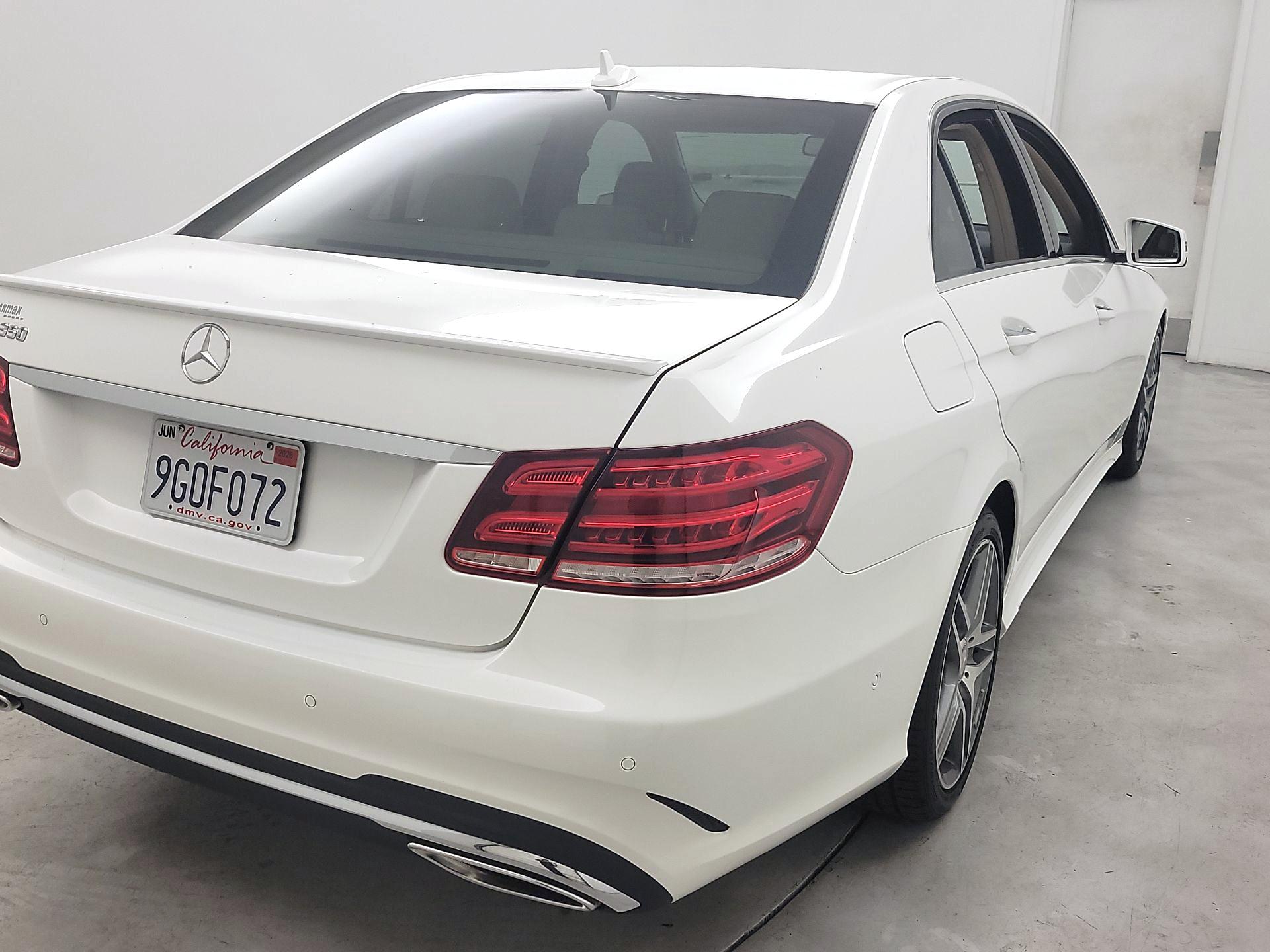 Thumbnail: 2016 Mercedes-Benz E-Class - 5