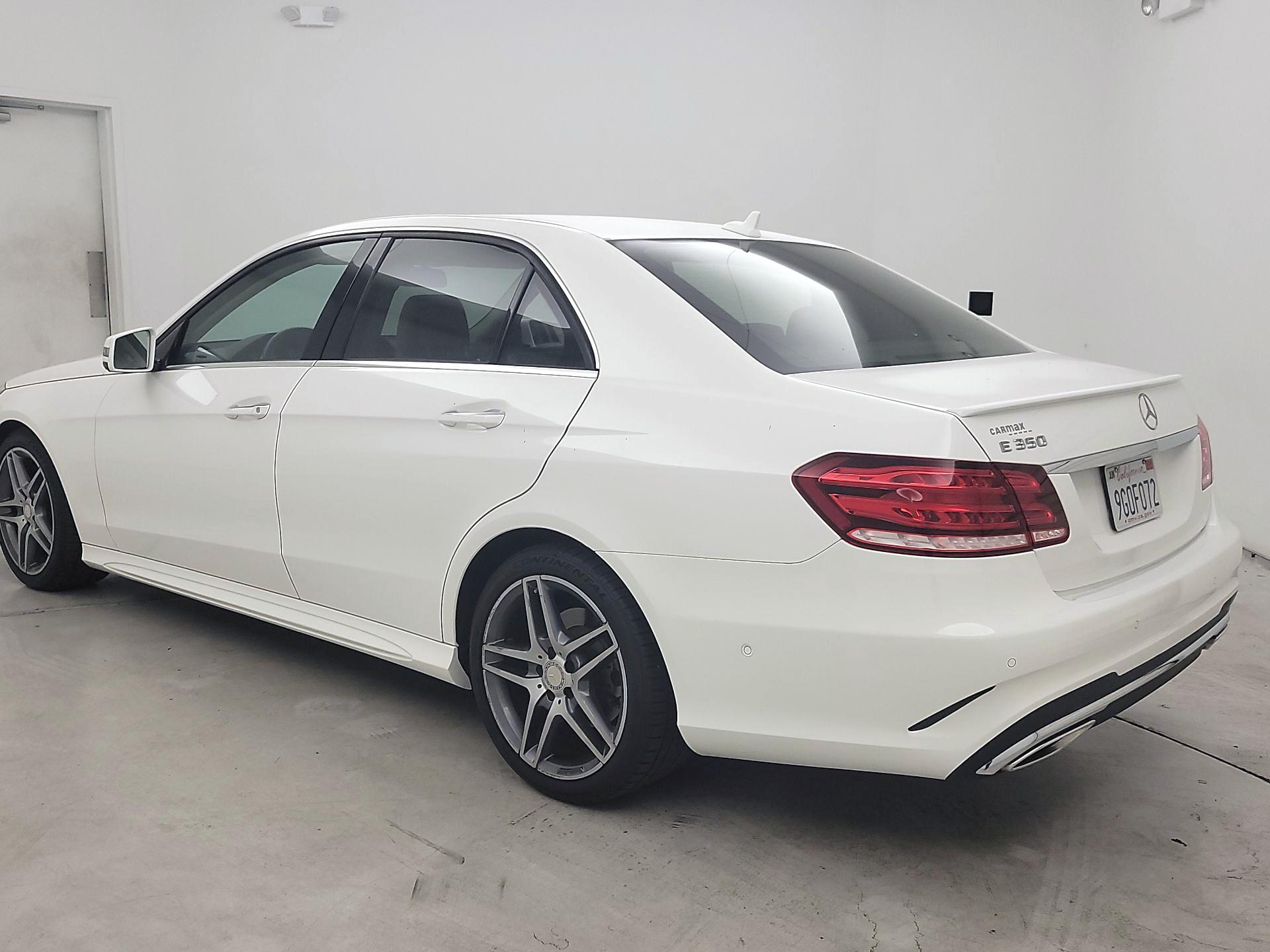Thumbnail: 2016 Mercedes-Benz E-Class - 7