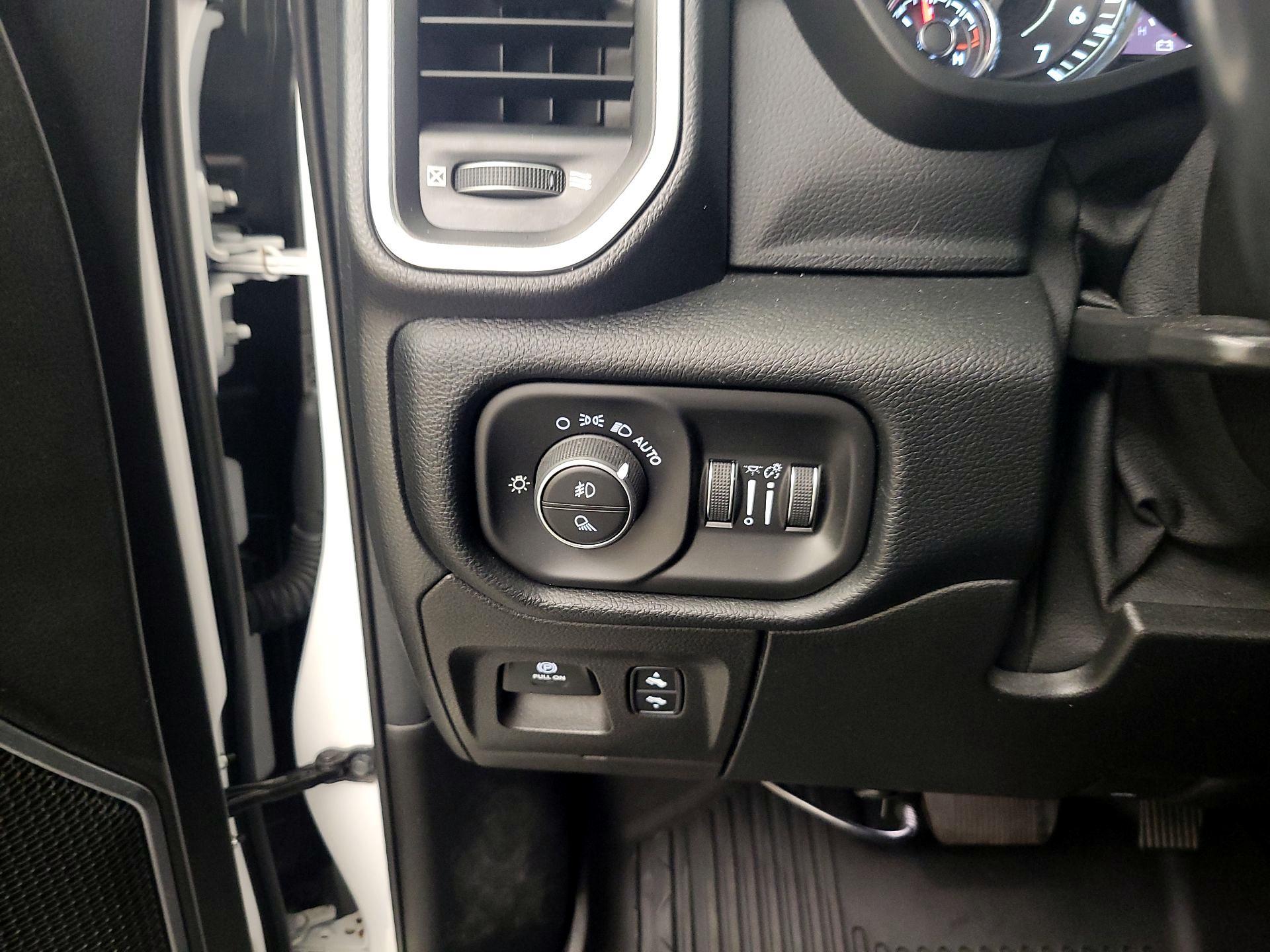Thumbnail: 2021 RAM 1500 - 13