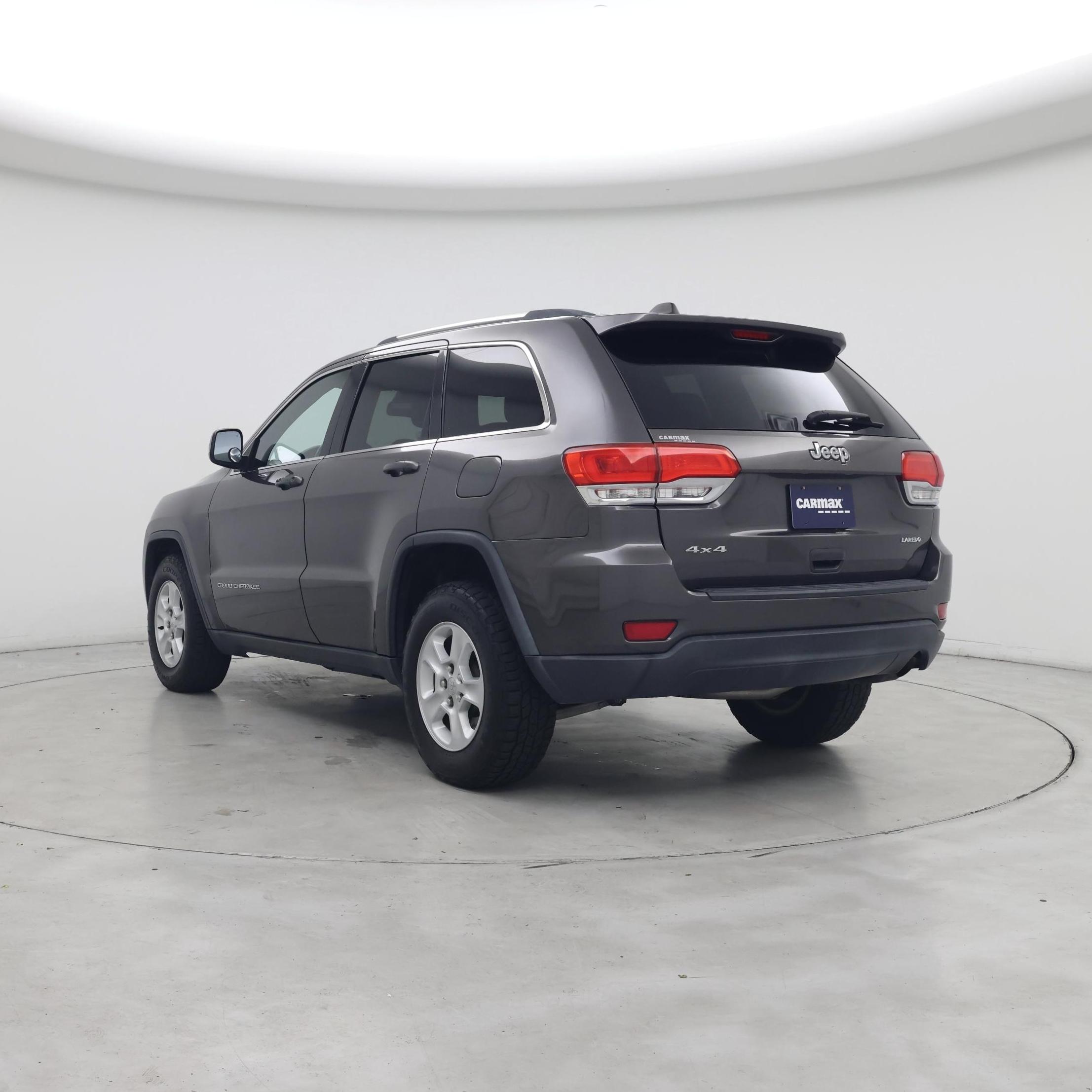 Thumbnail: 2015 Jeep Grand Cherokee - 2