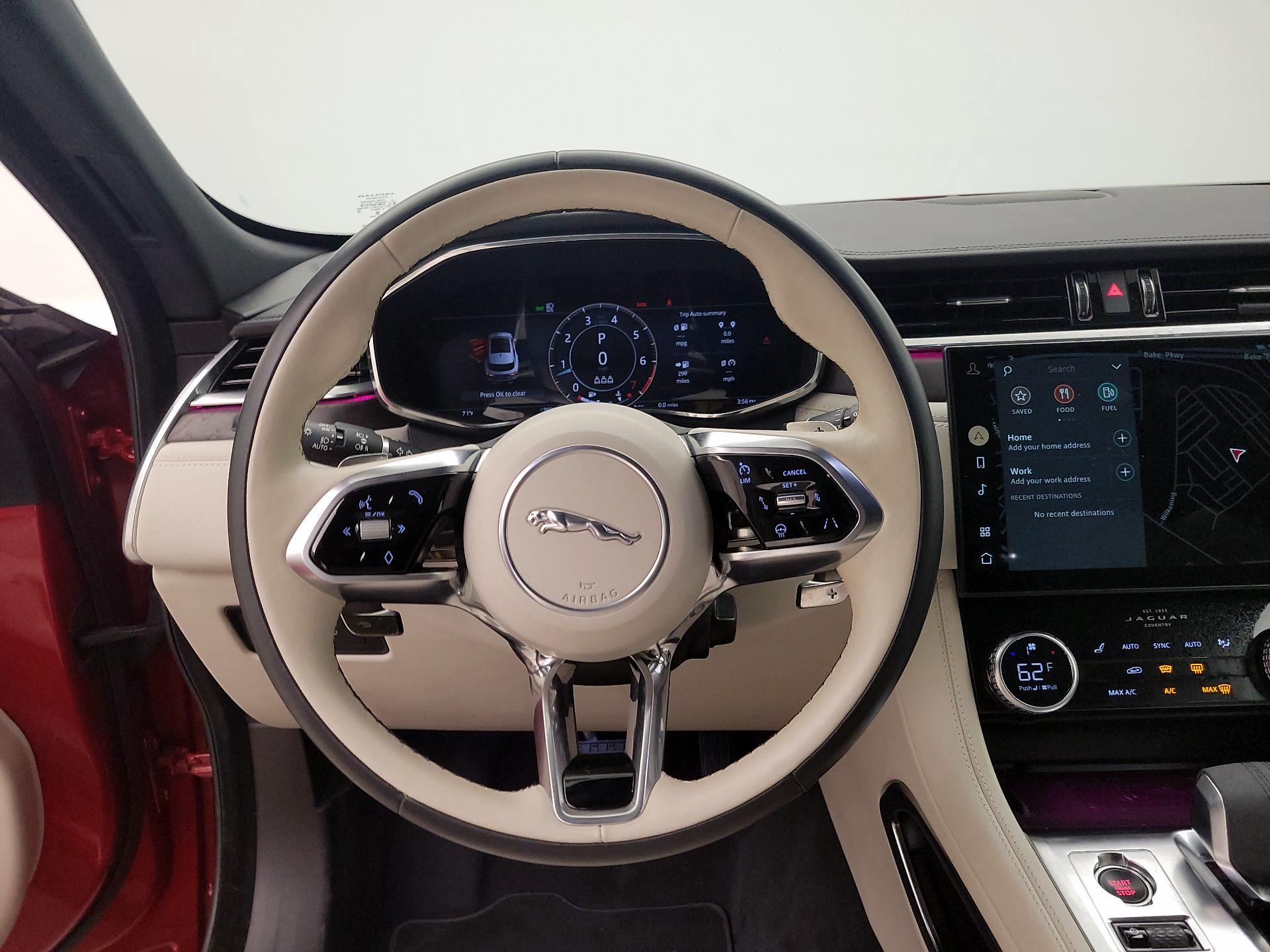 Thumbnail: 2023 Jaguar F-Pace - 10