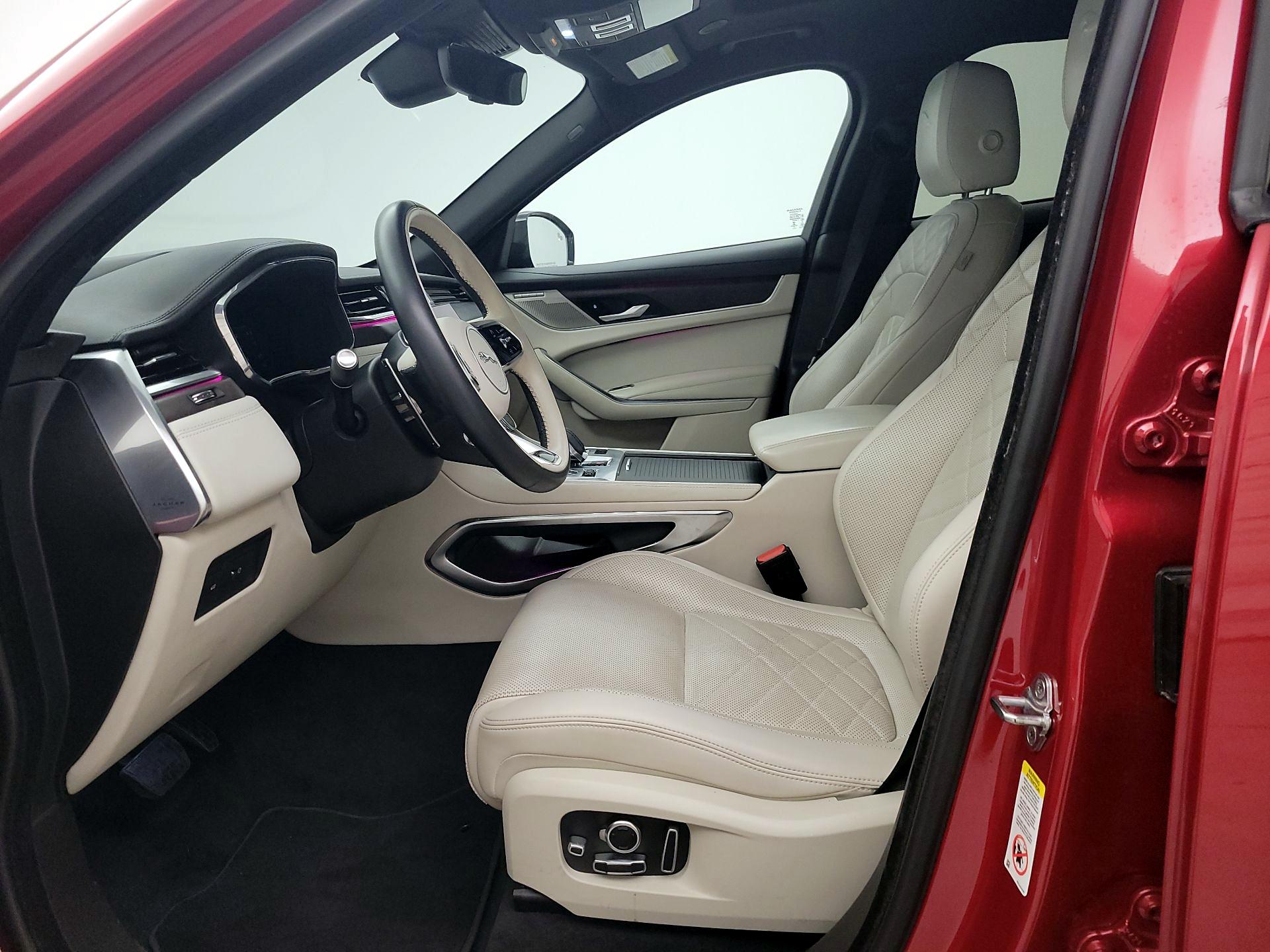 Thumbnail: 2023 Jaguar F-Pace - 11