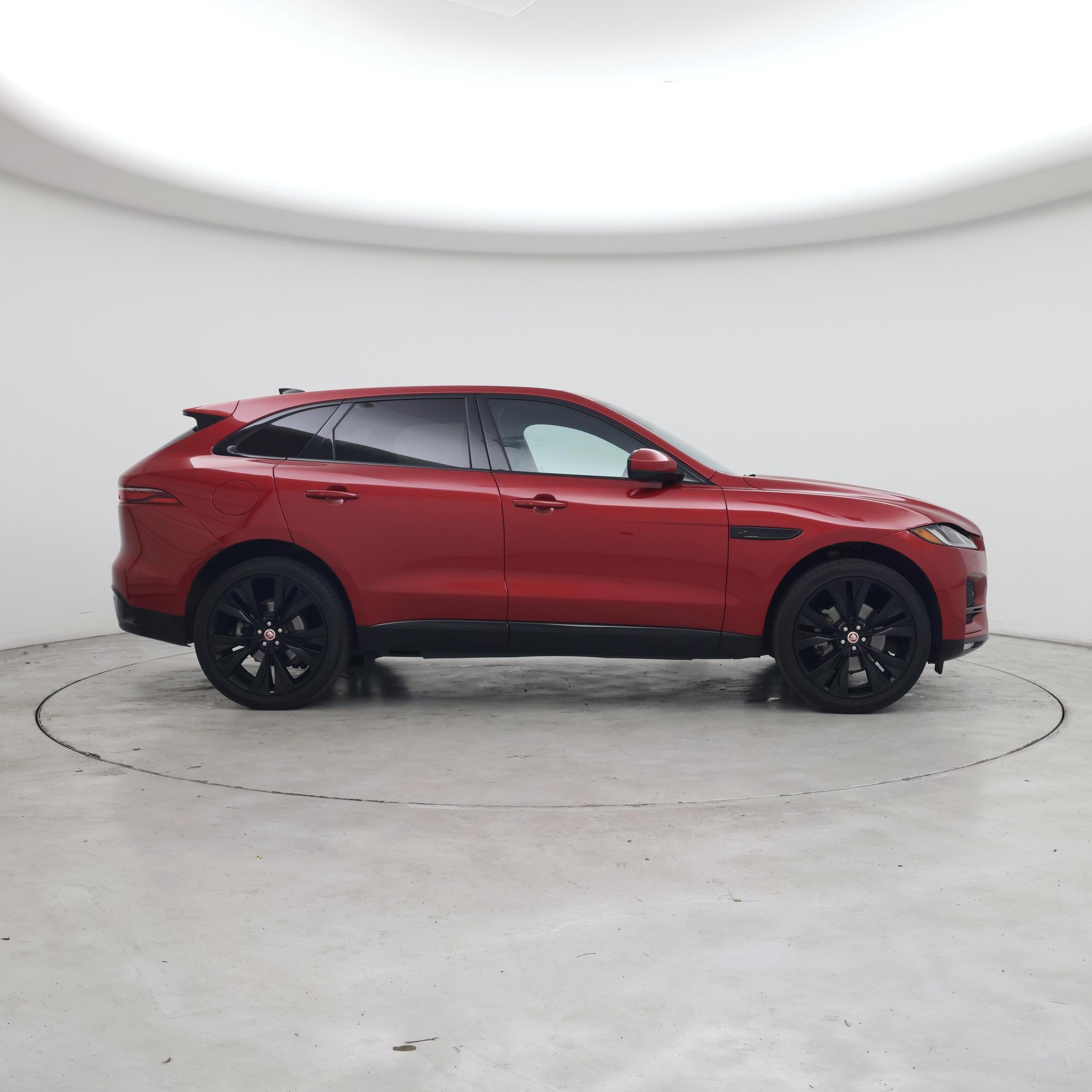 Thumbnail: 2023 Jaguar F-Pace - 7