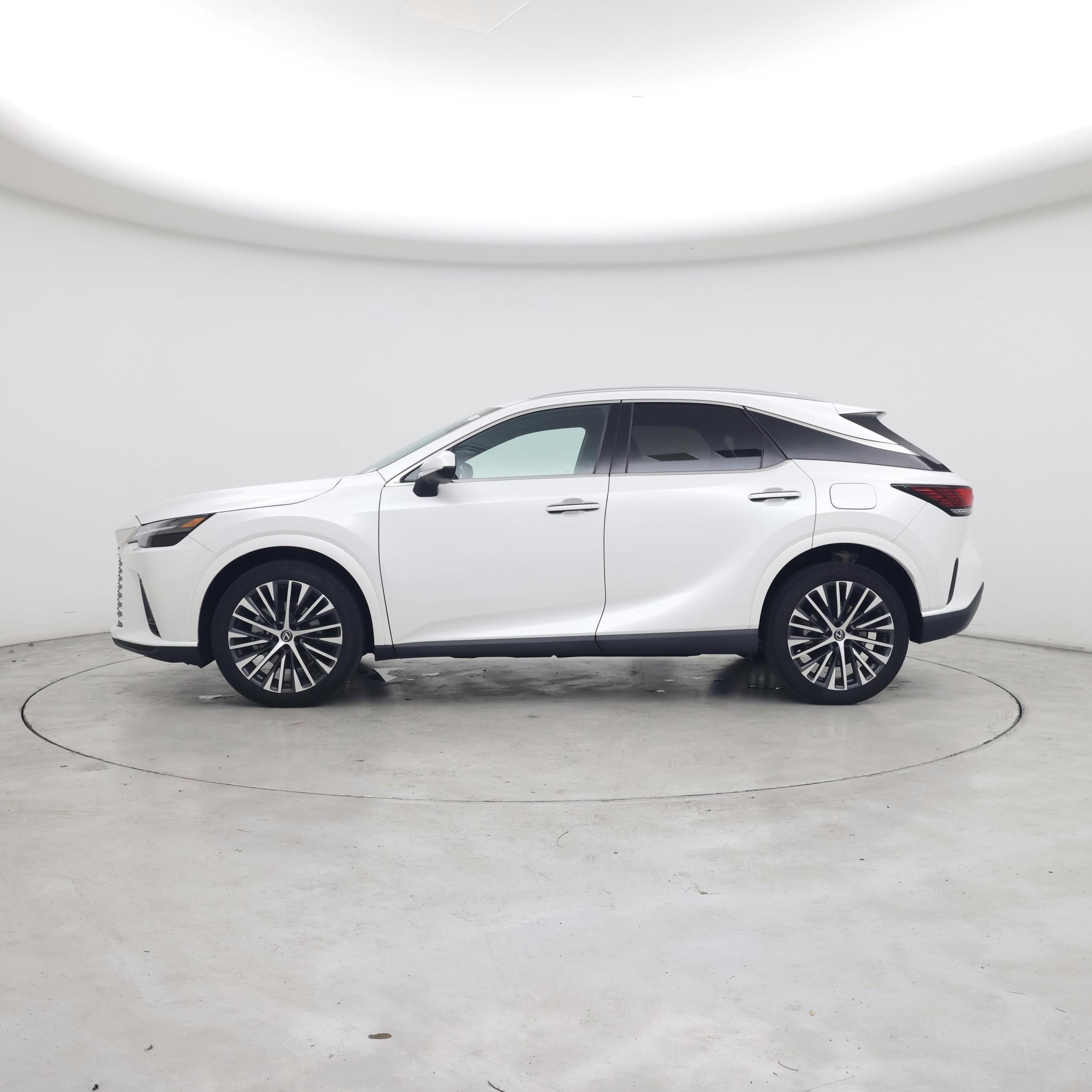 Thumbnail: 2023 Lexus RX - 3