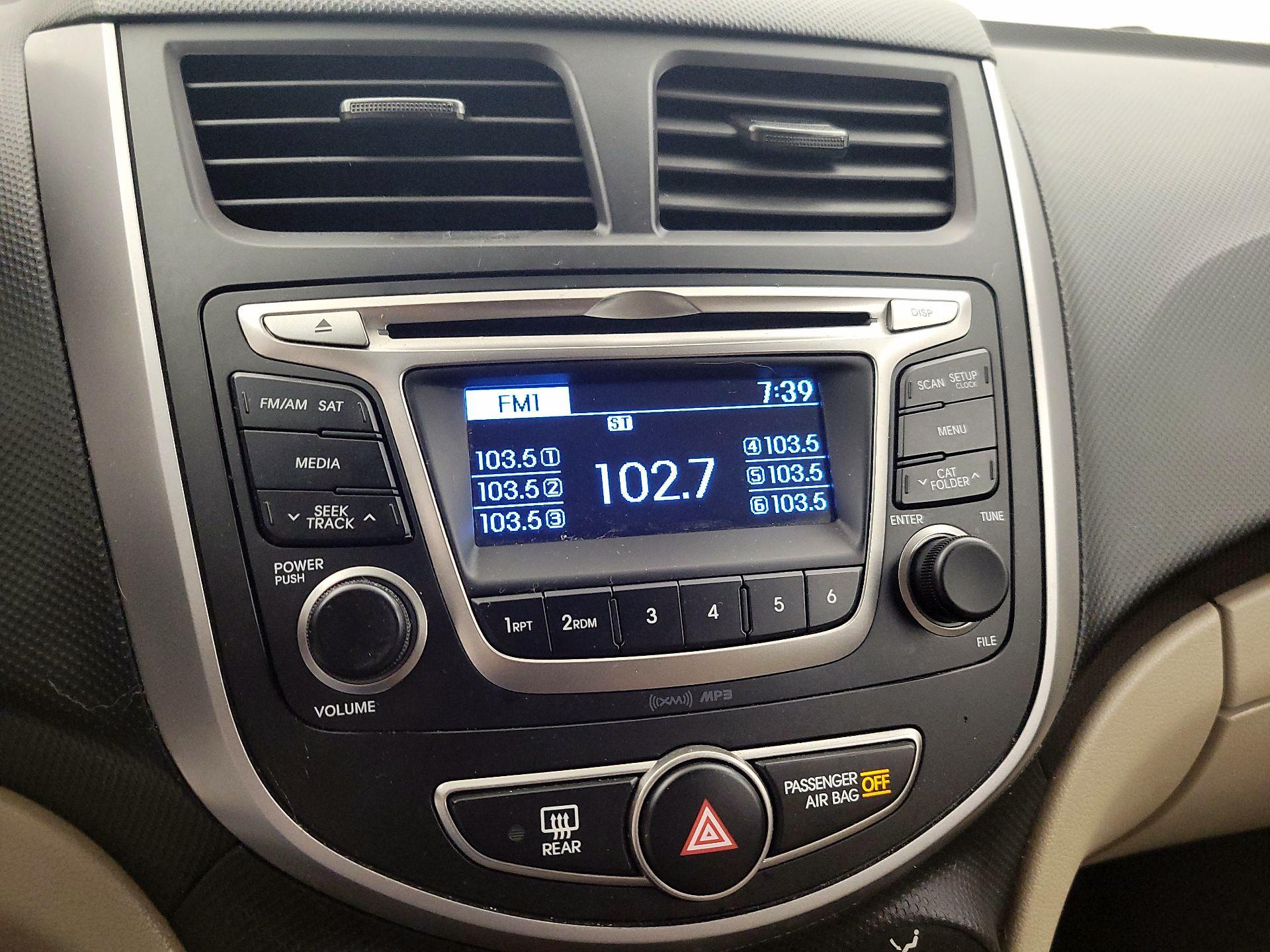 Thumbnail: 2017 Hyundai Accent - 14