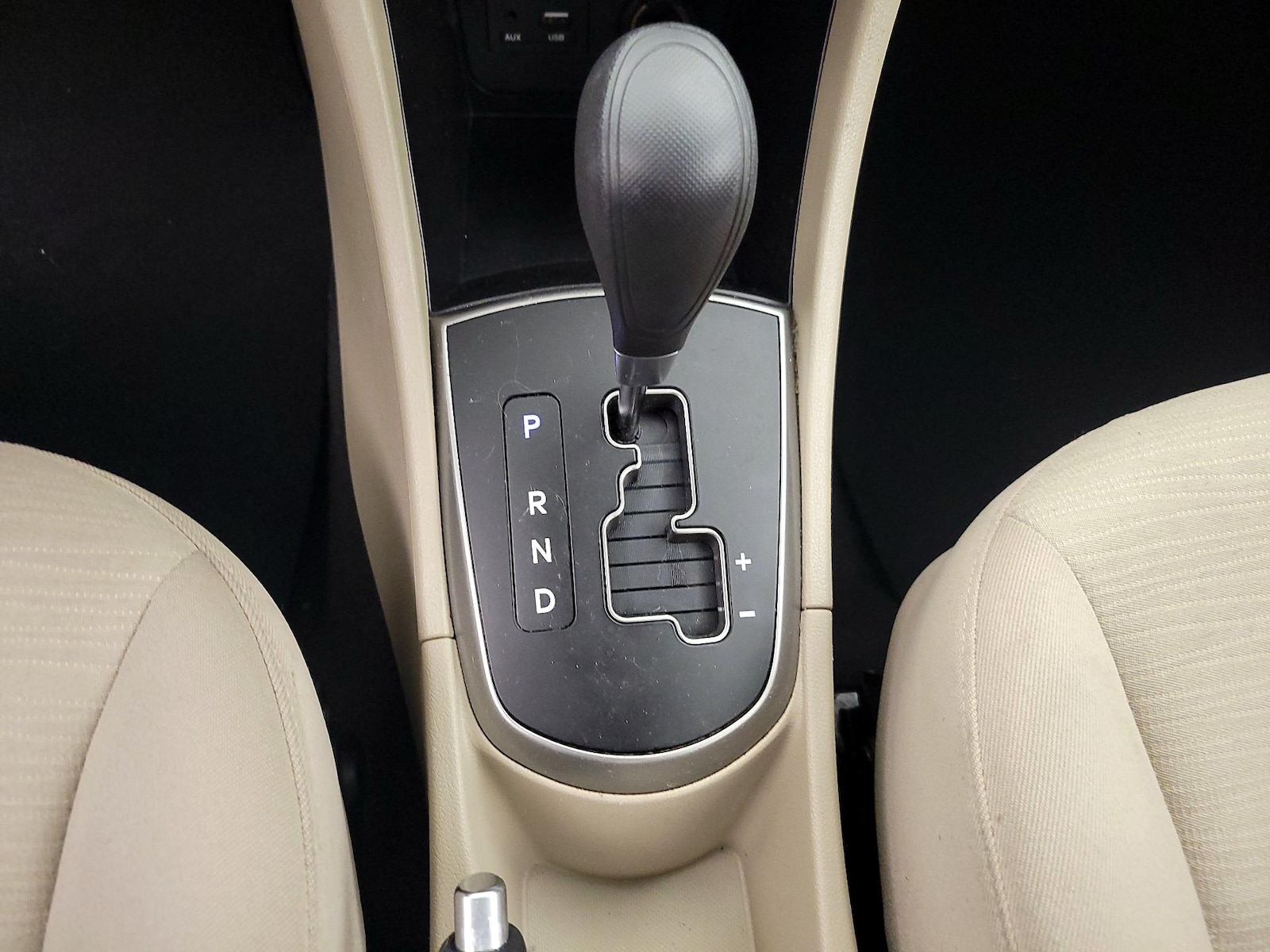 2017 Hyundai Accent SE - Photo 17
