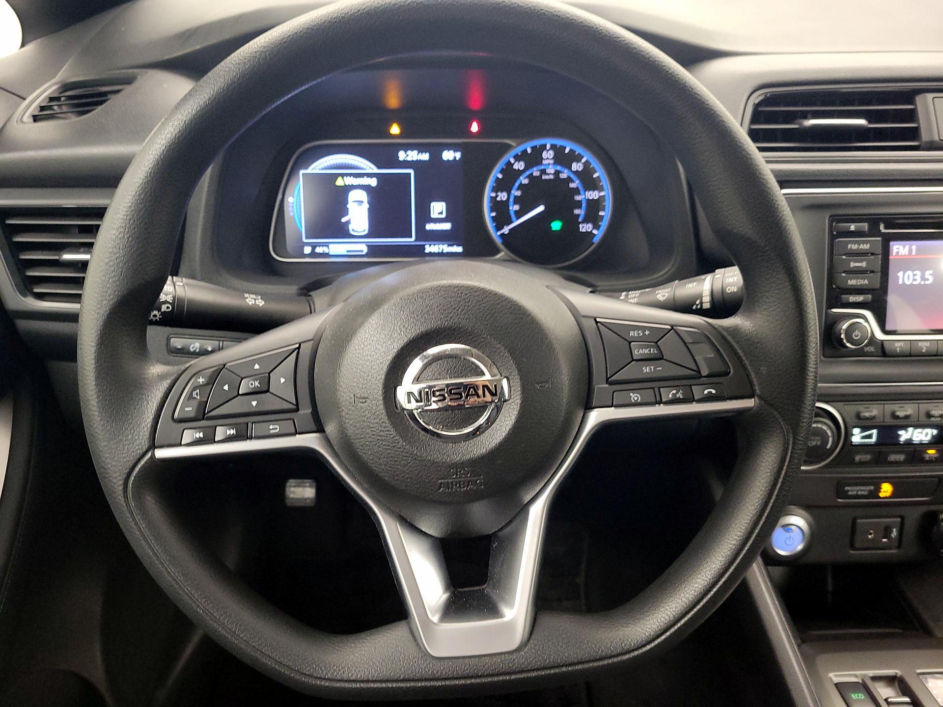 Thumbnail: 2019 Nissan Leaf - 10