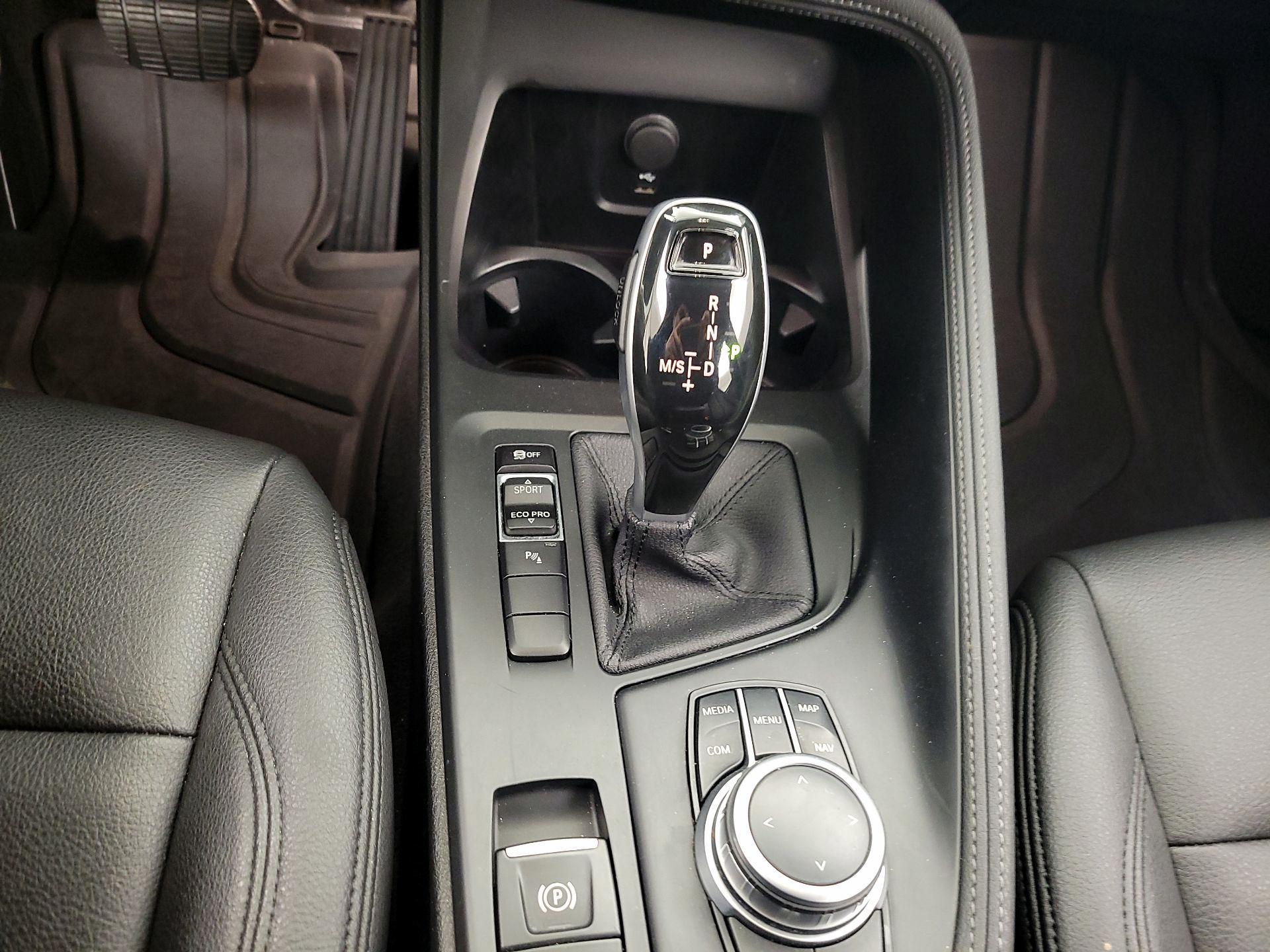 Thumbnail: 2021 BMW X1 - 17