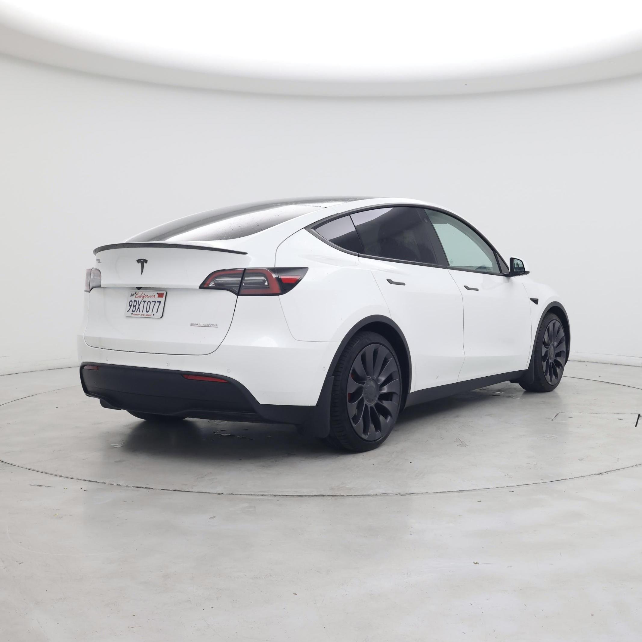 Thumbnail: 2022 Tesla Model Y - 8