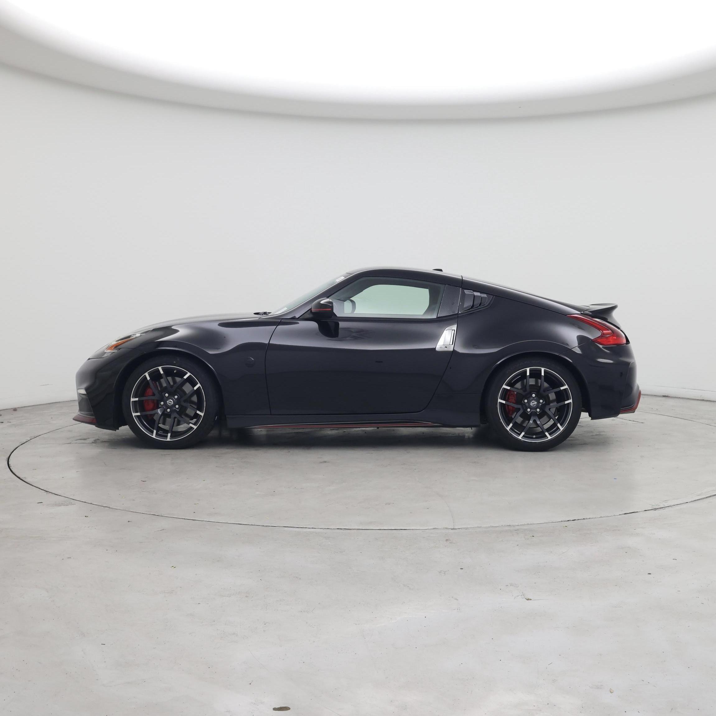Thumbnail: 2018 Nissan Z - 3