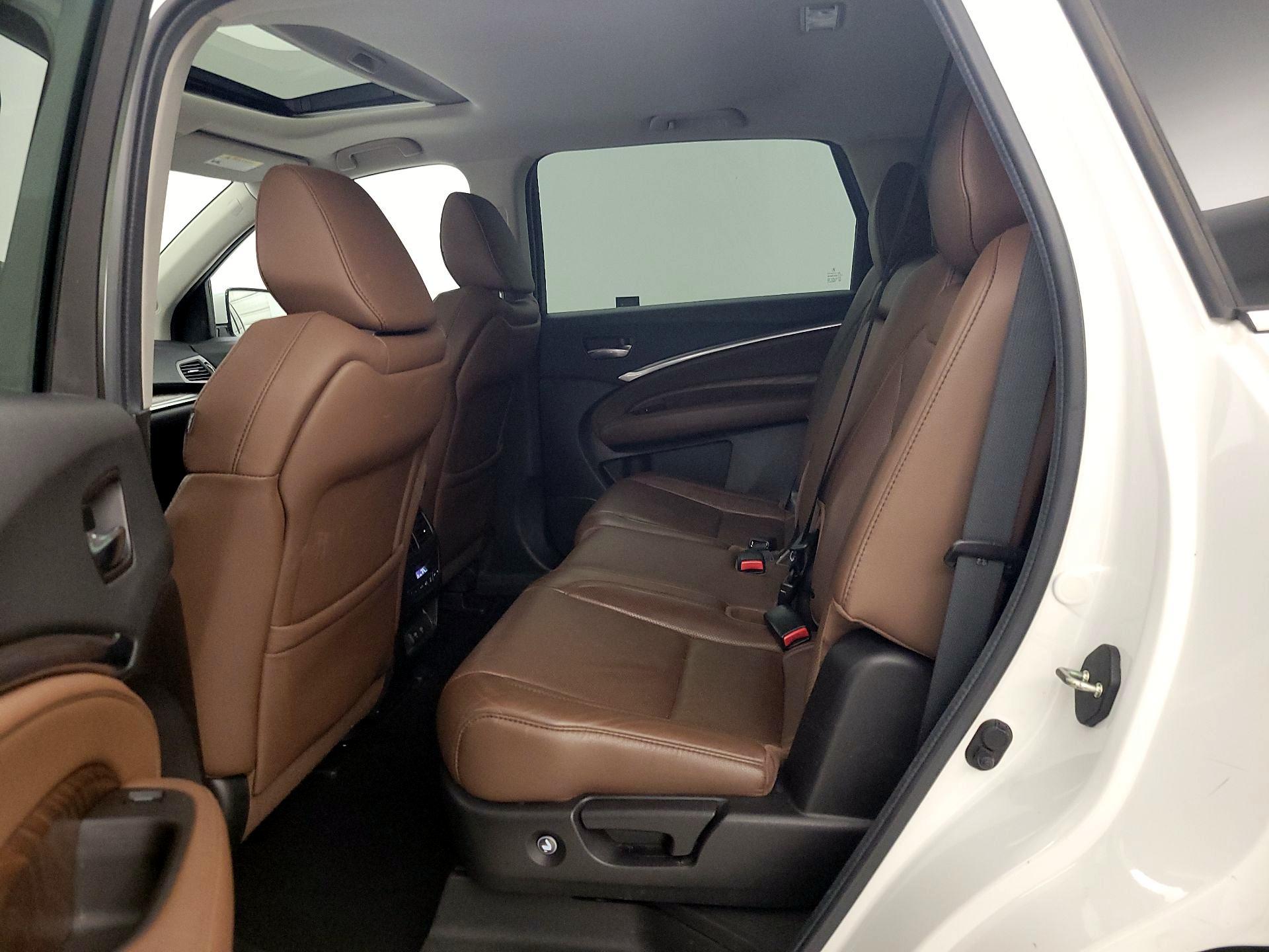 Thumbnail: 2020 Acura MDX - 18