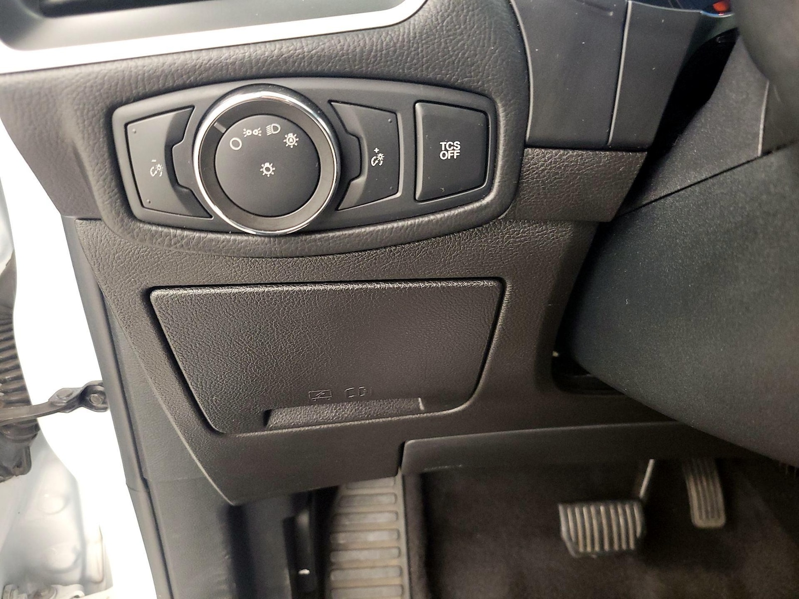 2022 Ford Edge SEL - Photo 12
