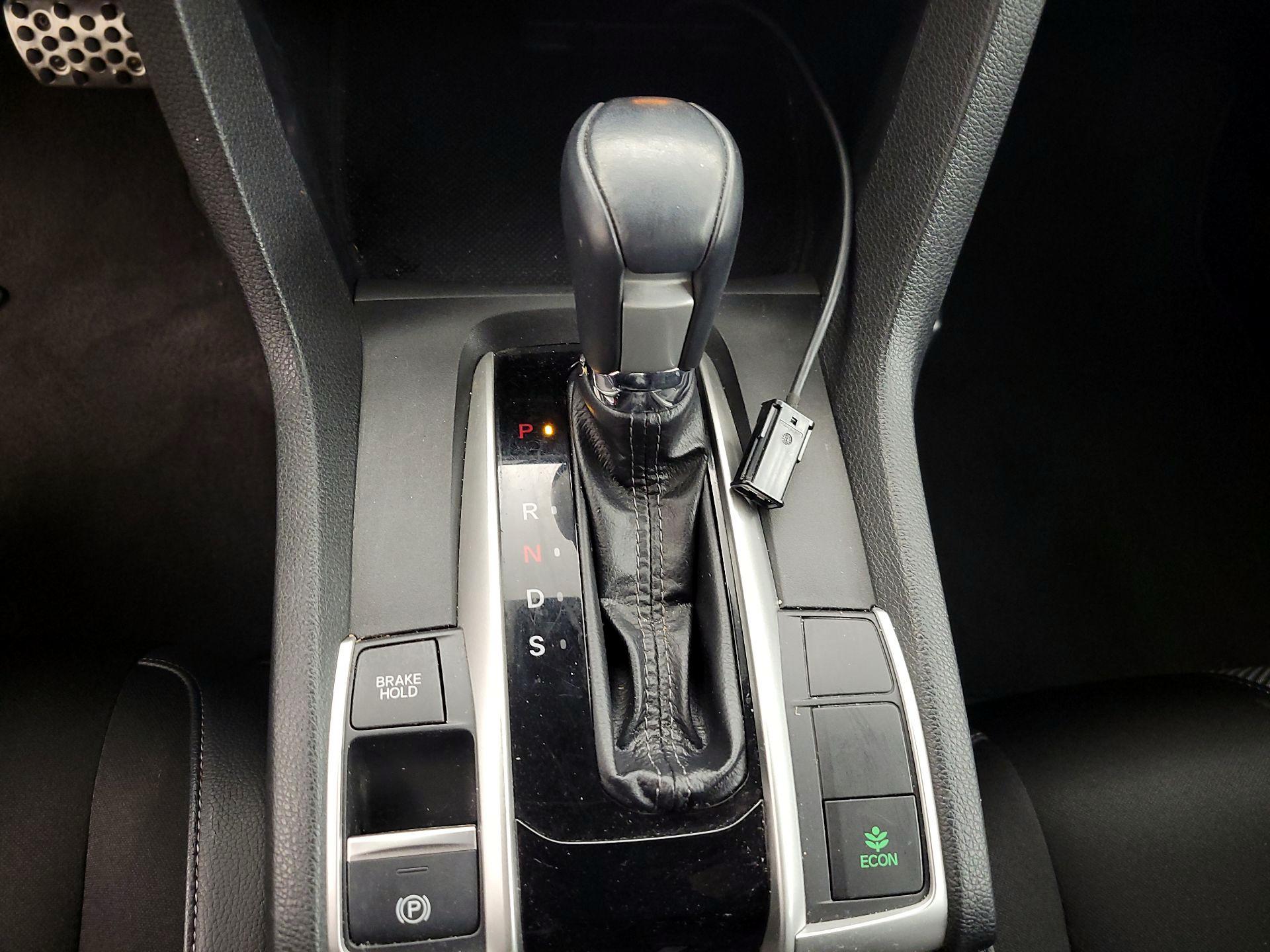 Thumbnail: 2019 Honda Civic - 15