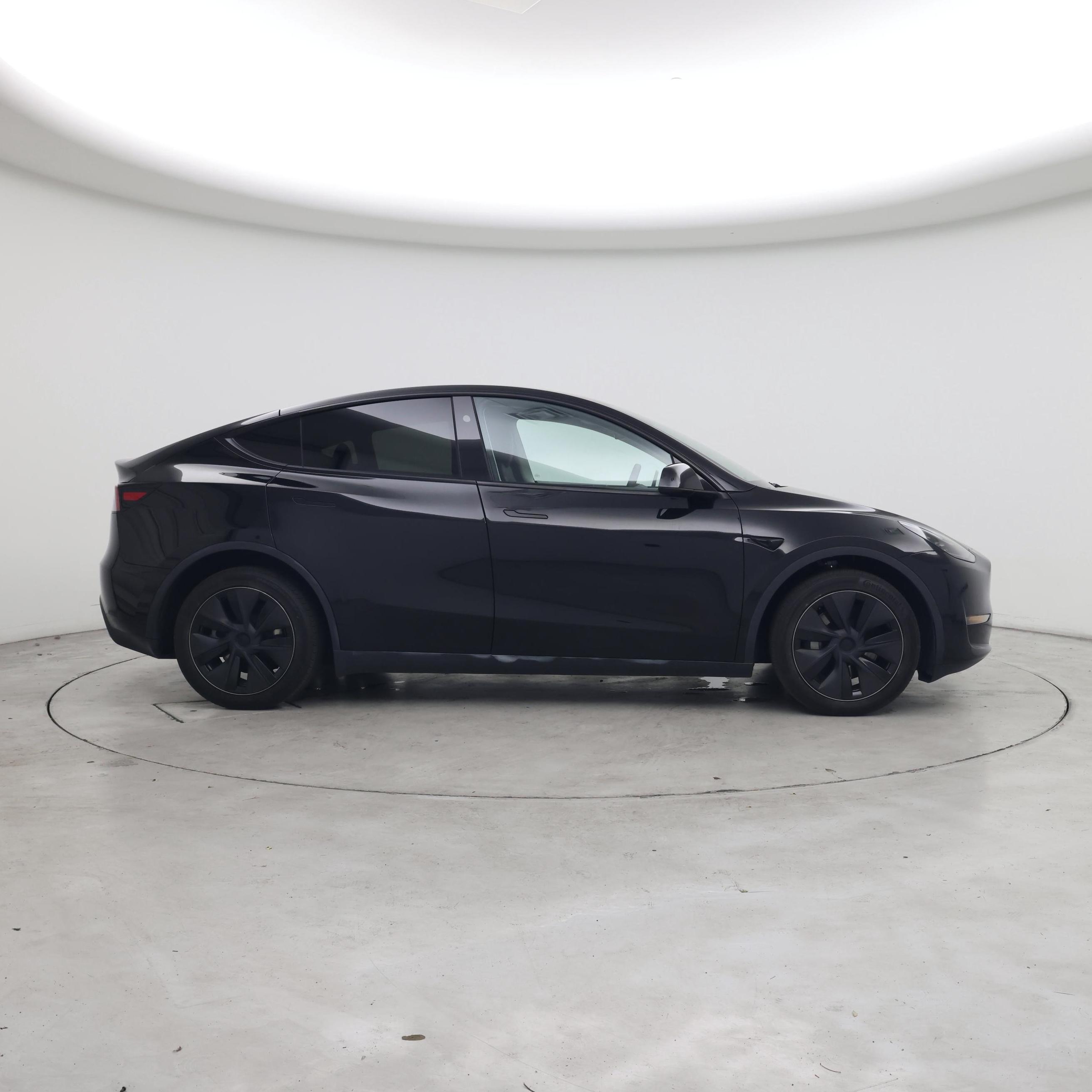 Thumbnail: 2025 Tesla Model Y - 7
