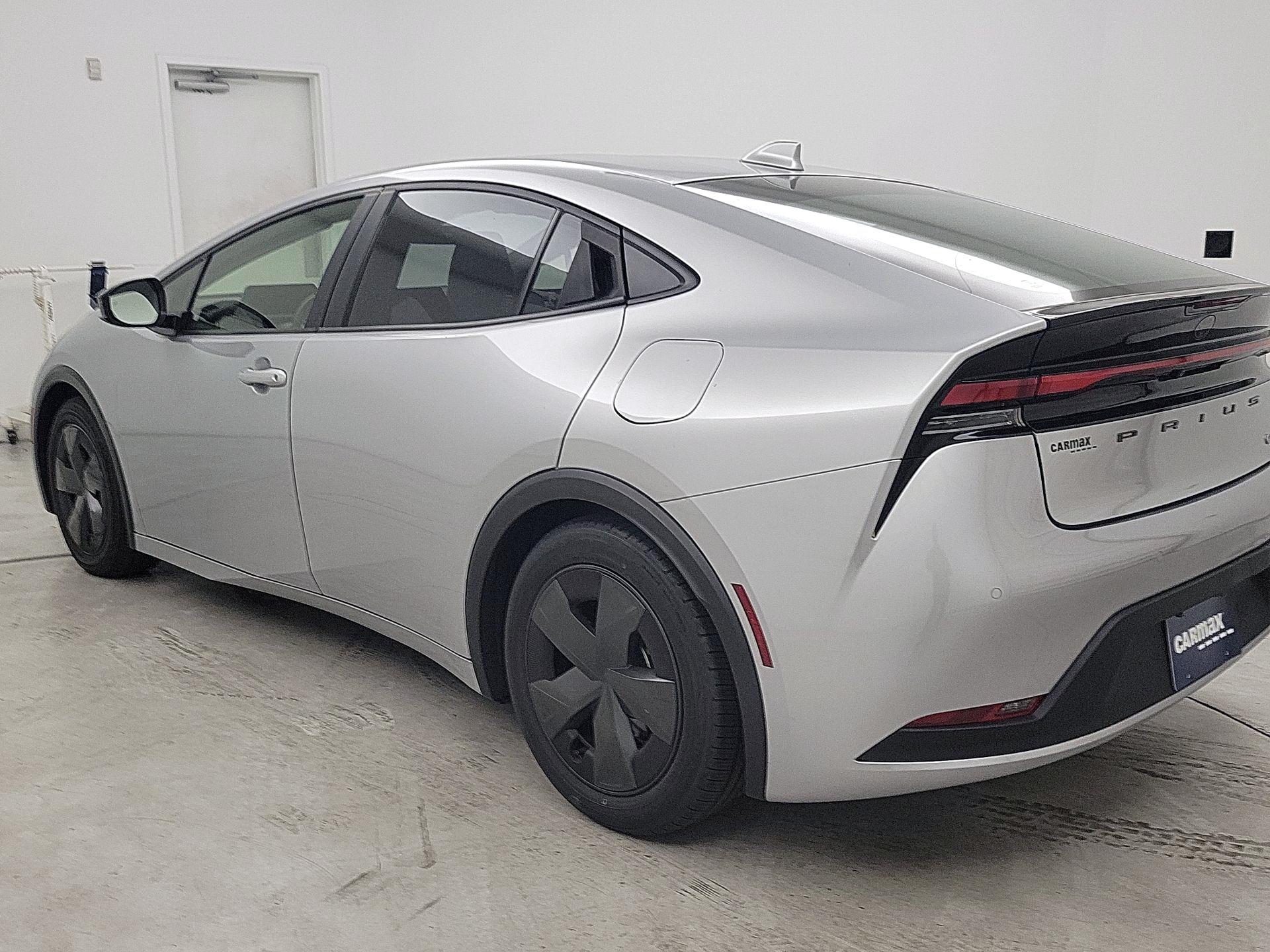 Thumbnail: 2023 Toyota Prius - 7