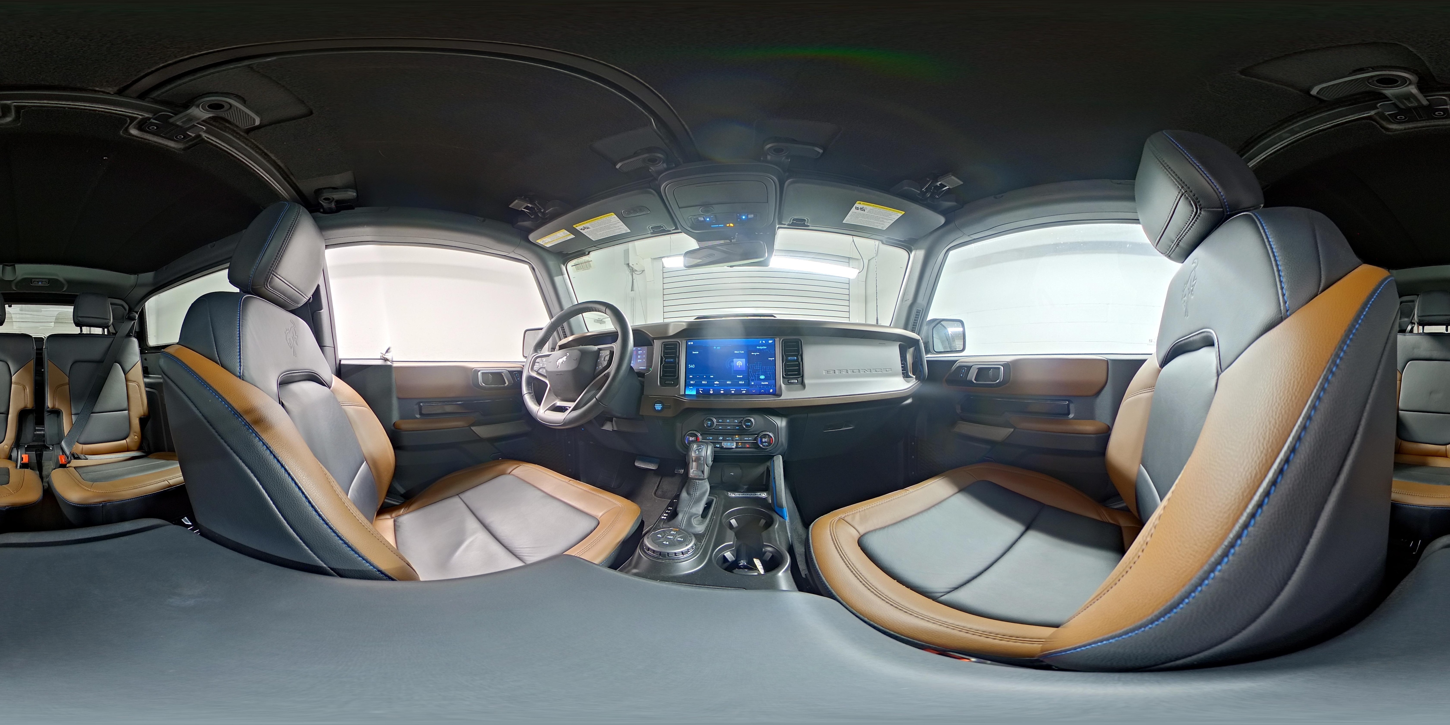 2023 Ford Bronco 2-Door Outer Banks - Photo 20