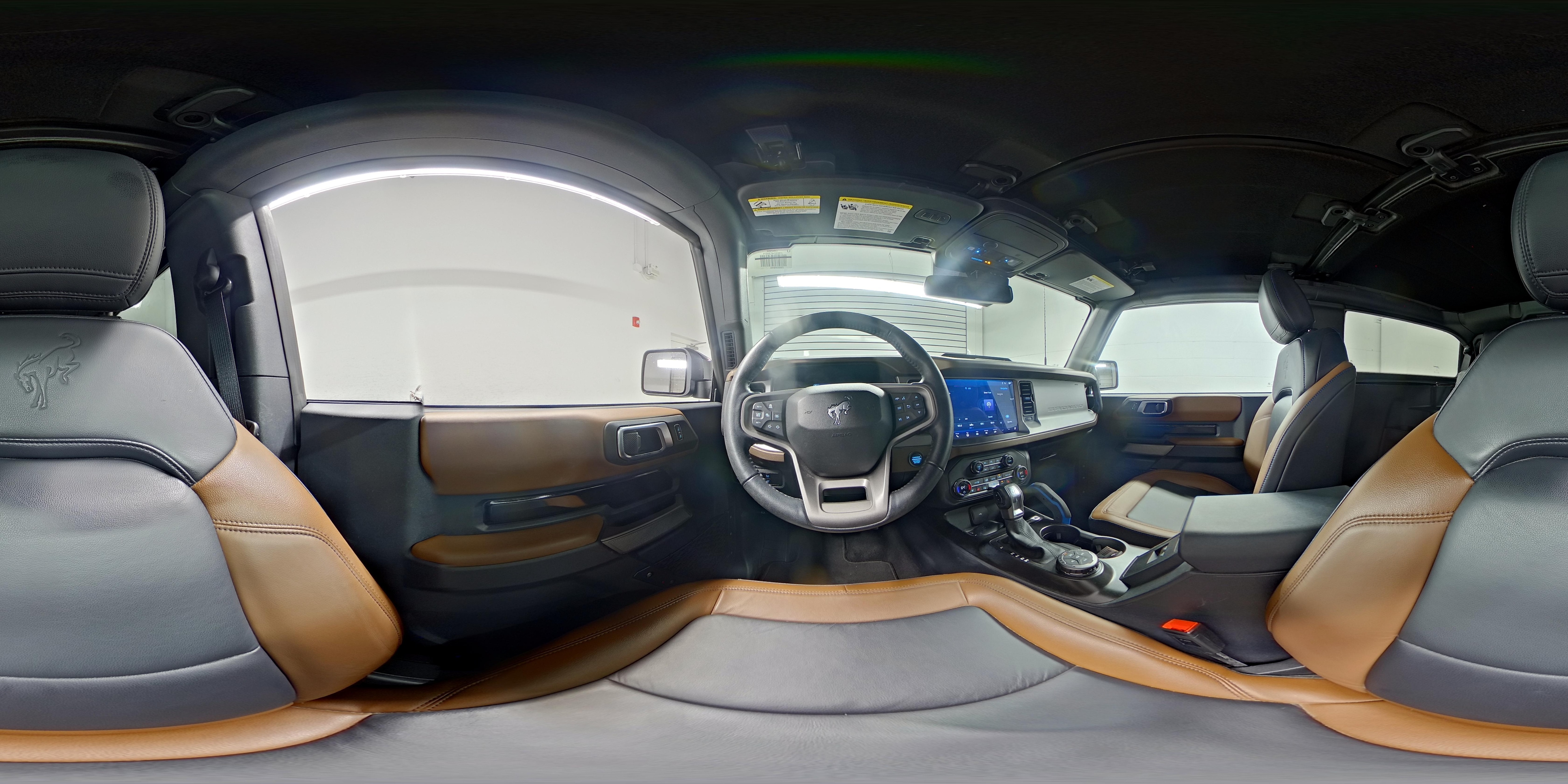 2023 Ford Bronco 2-Door Outer Banks - Photo 21