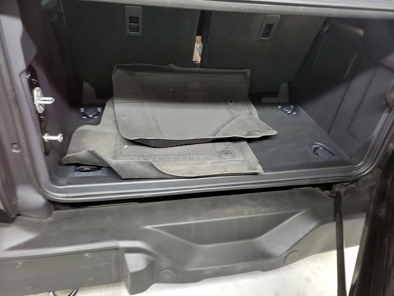2023 Ford Bronco 2-Door Outer Banks - Photo 17