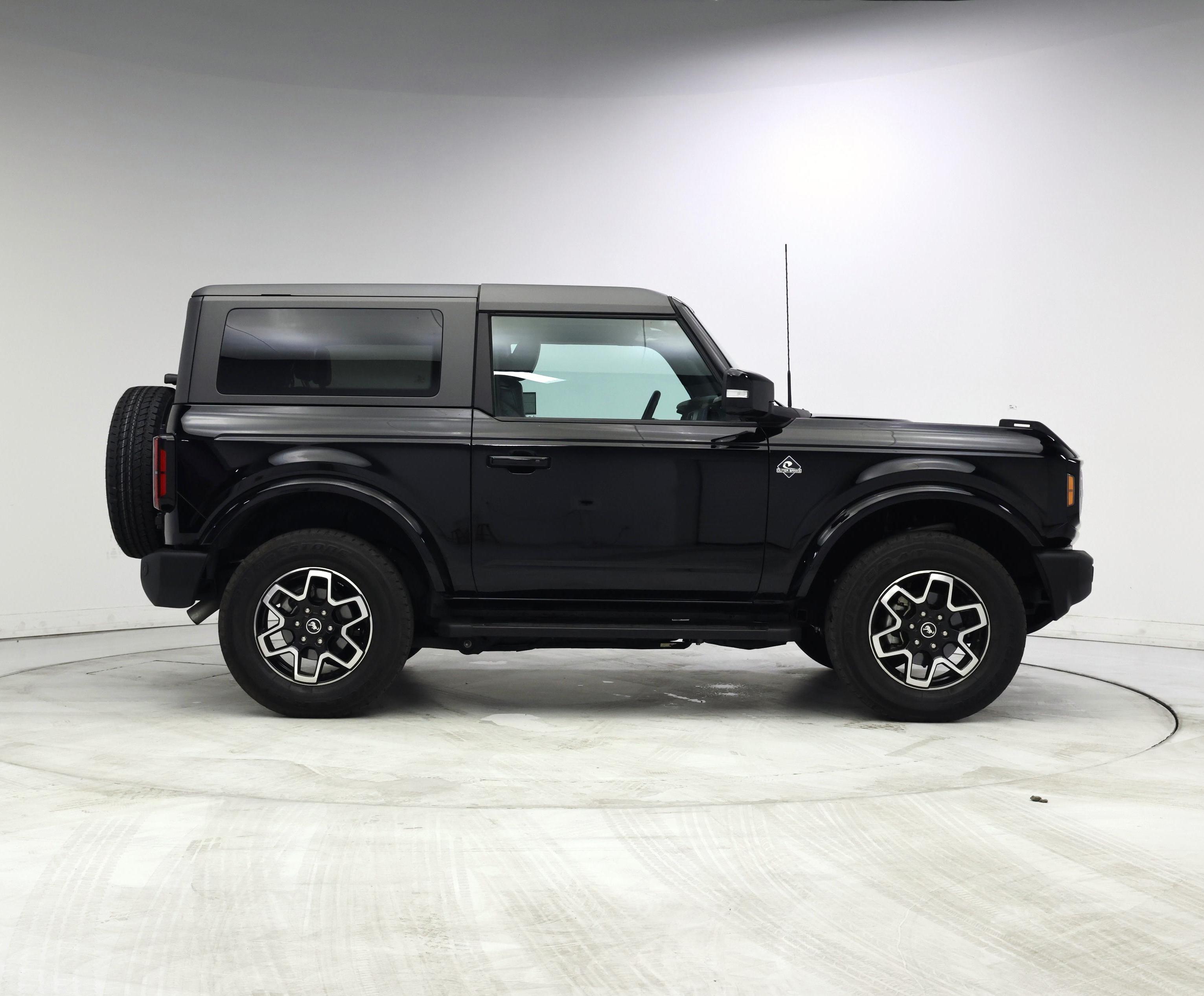 Thumbnail: 2023 Ford Bronco - 7