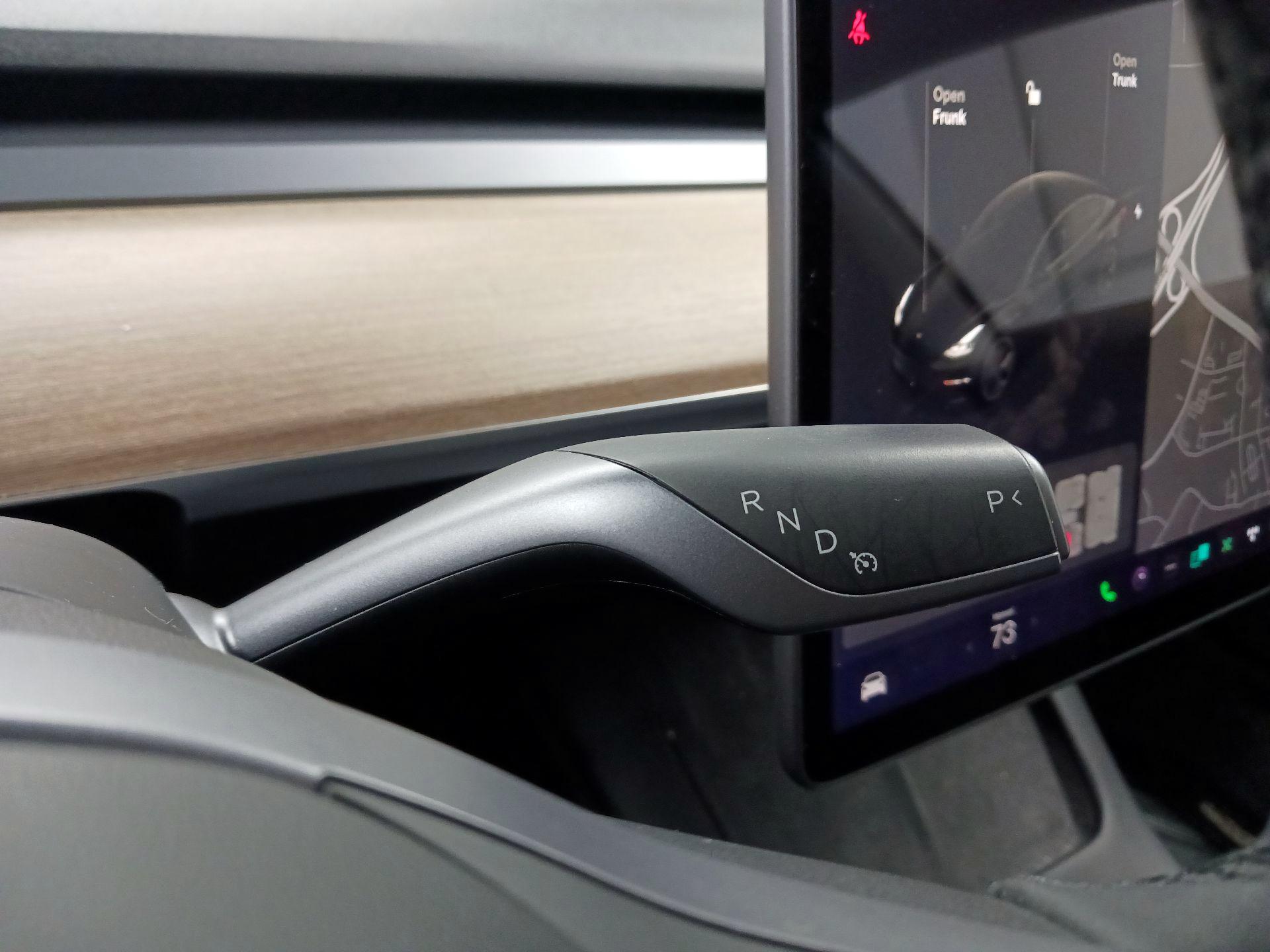 Thumbnail: 2021 Tesla Model 3 - 16