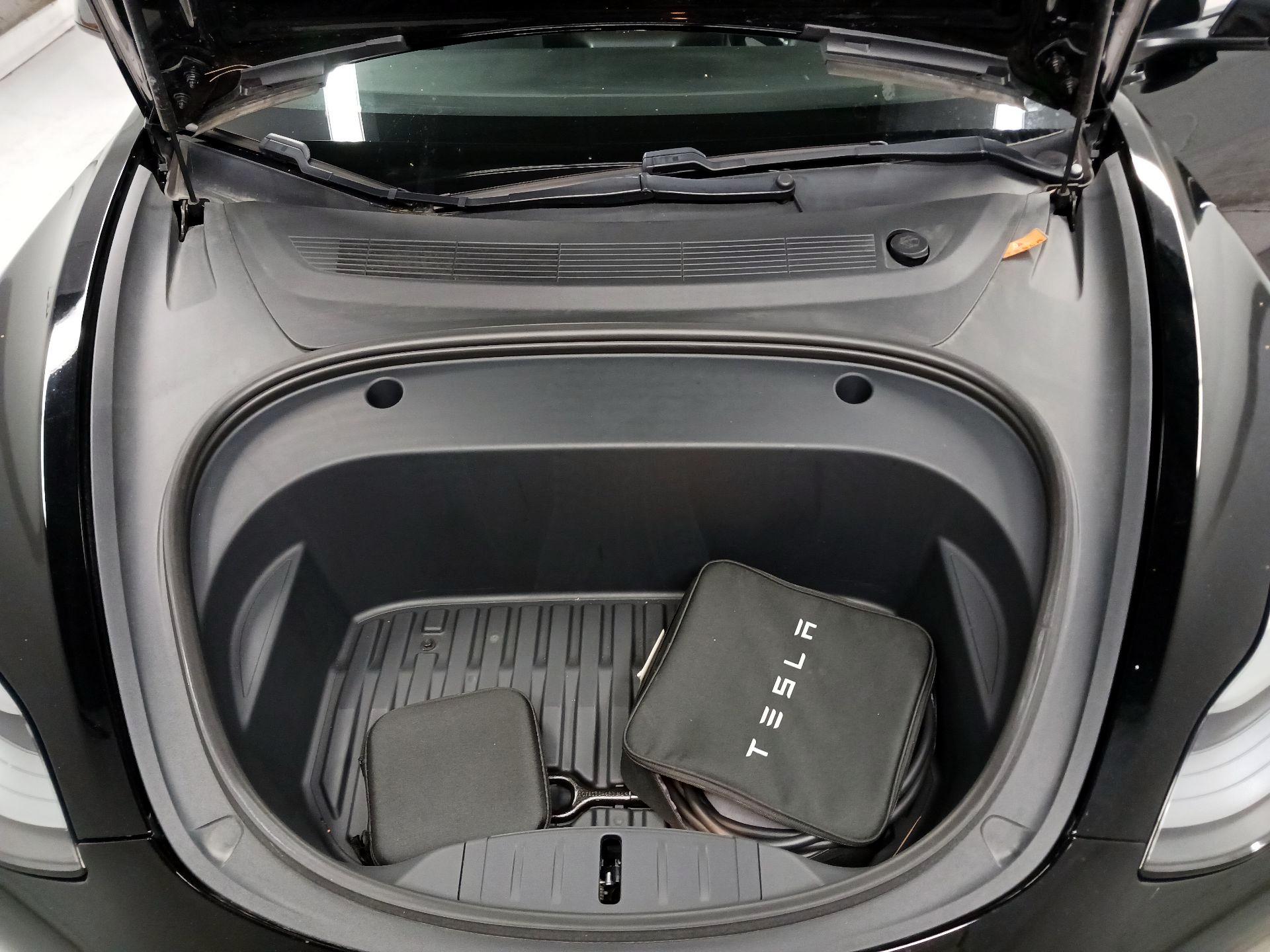 Thumbnail: 2021 Tesla Model 3 - 20