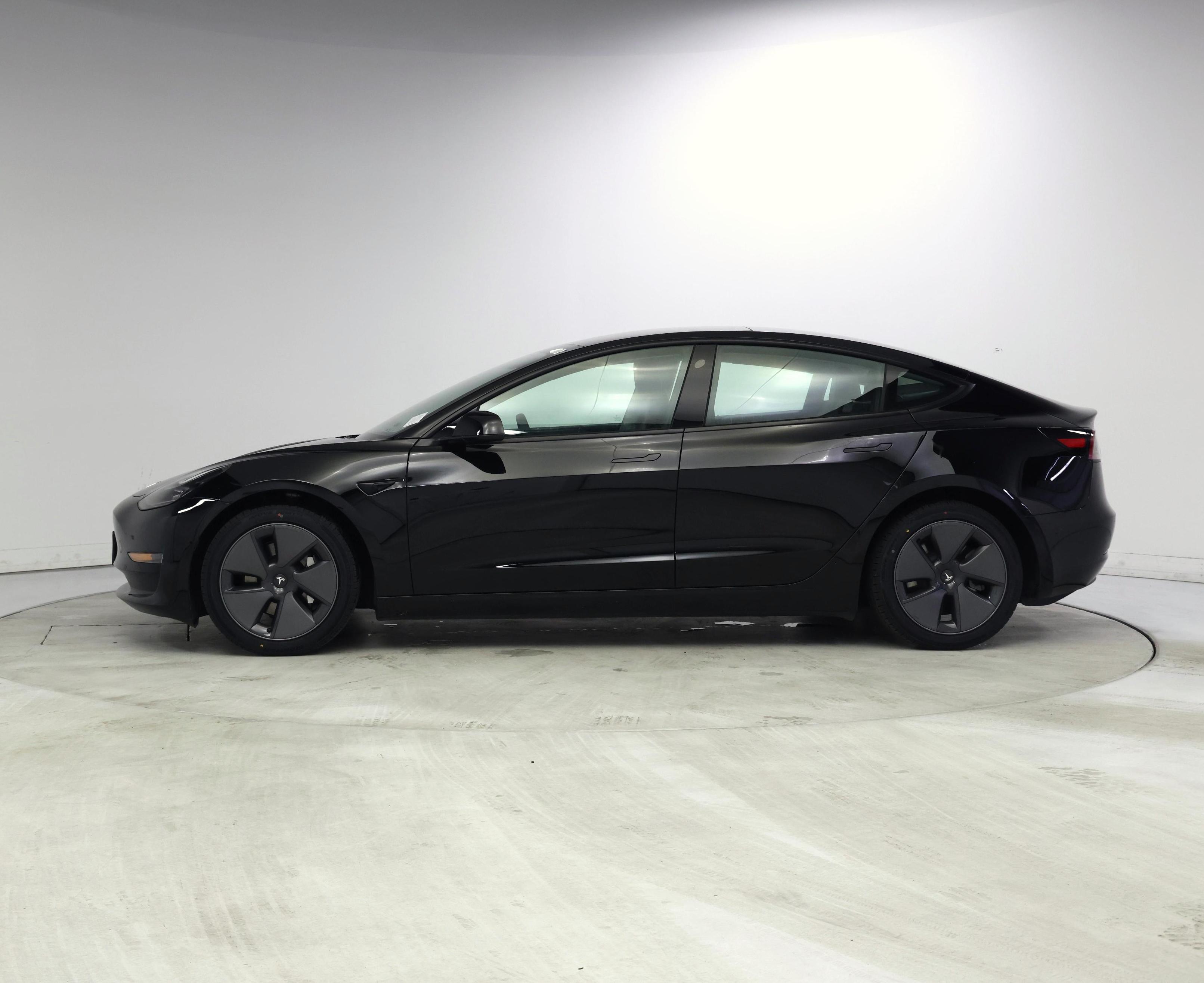 Thumbnail: 2021 Tesla Model 3 - 3