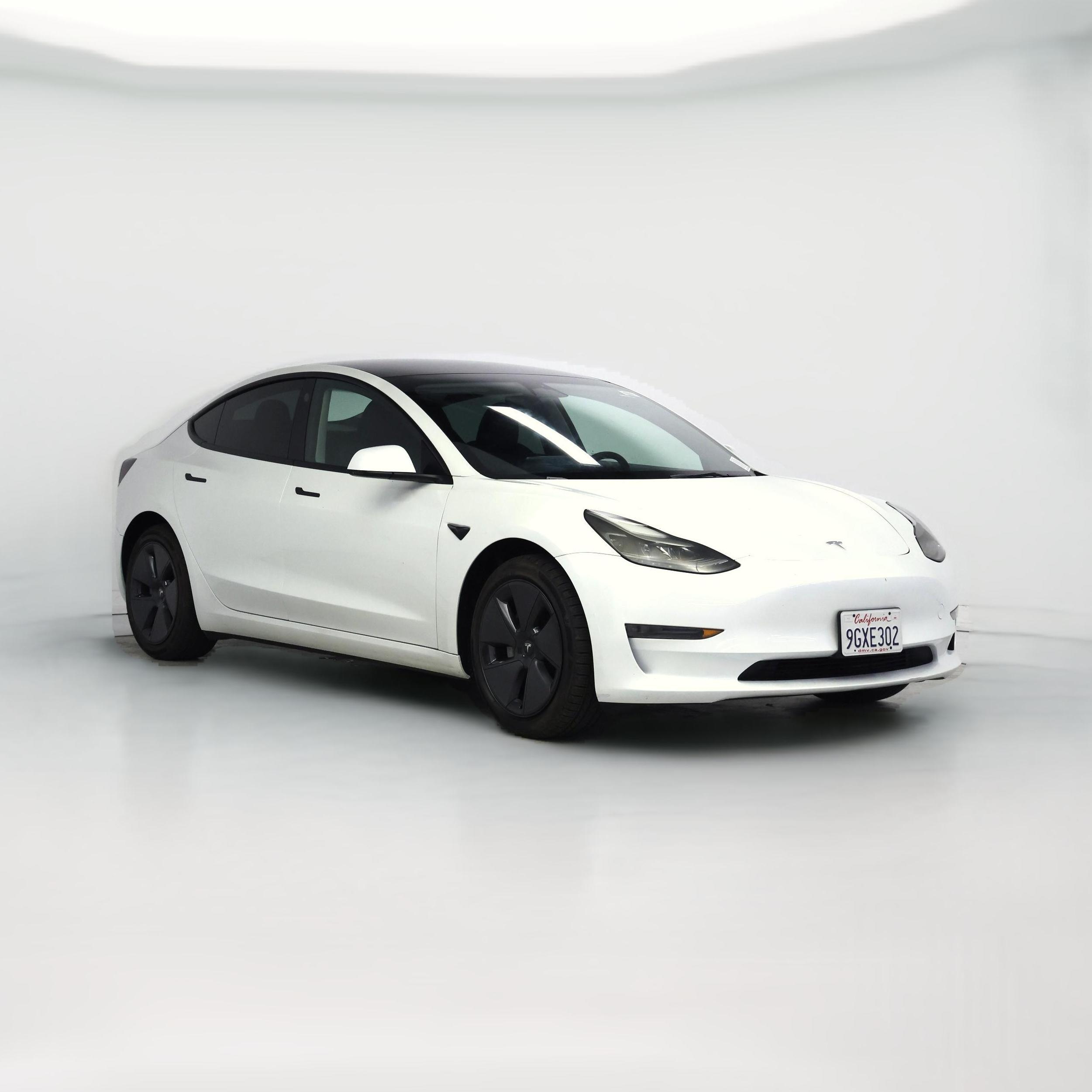 Thumbnail: 2023 Tesla Model 3 - 1