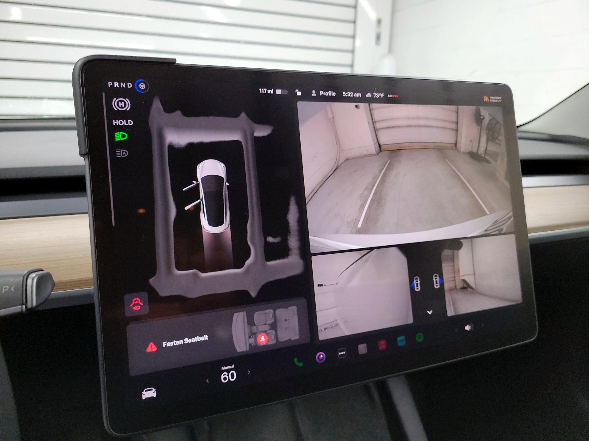 Thumbnail: 2023 Tesla Model 3 - 14