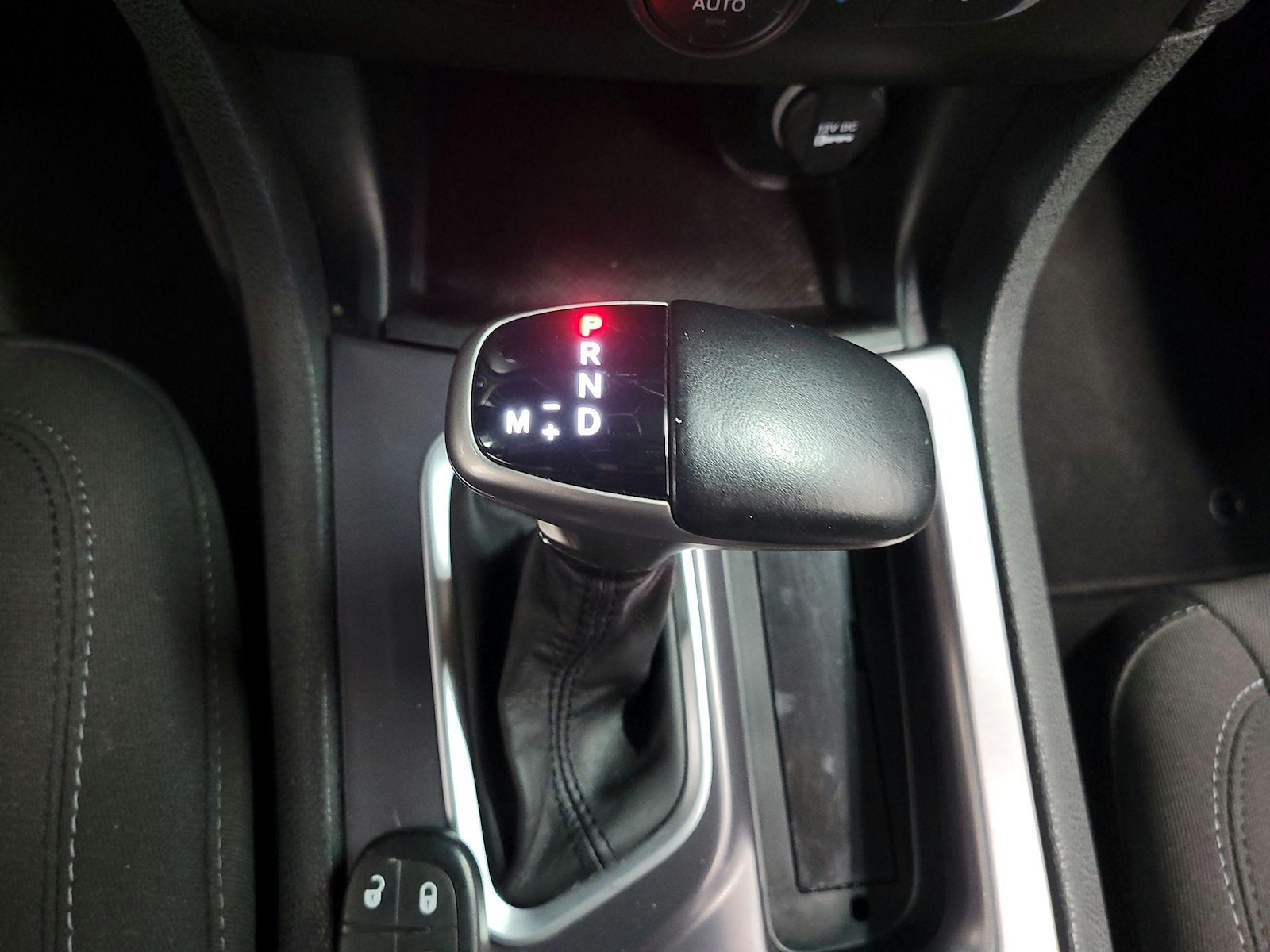 2022 Dodge Charger R/T - Photo 14