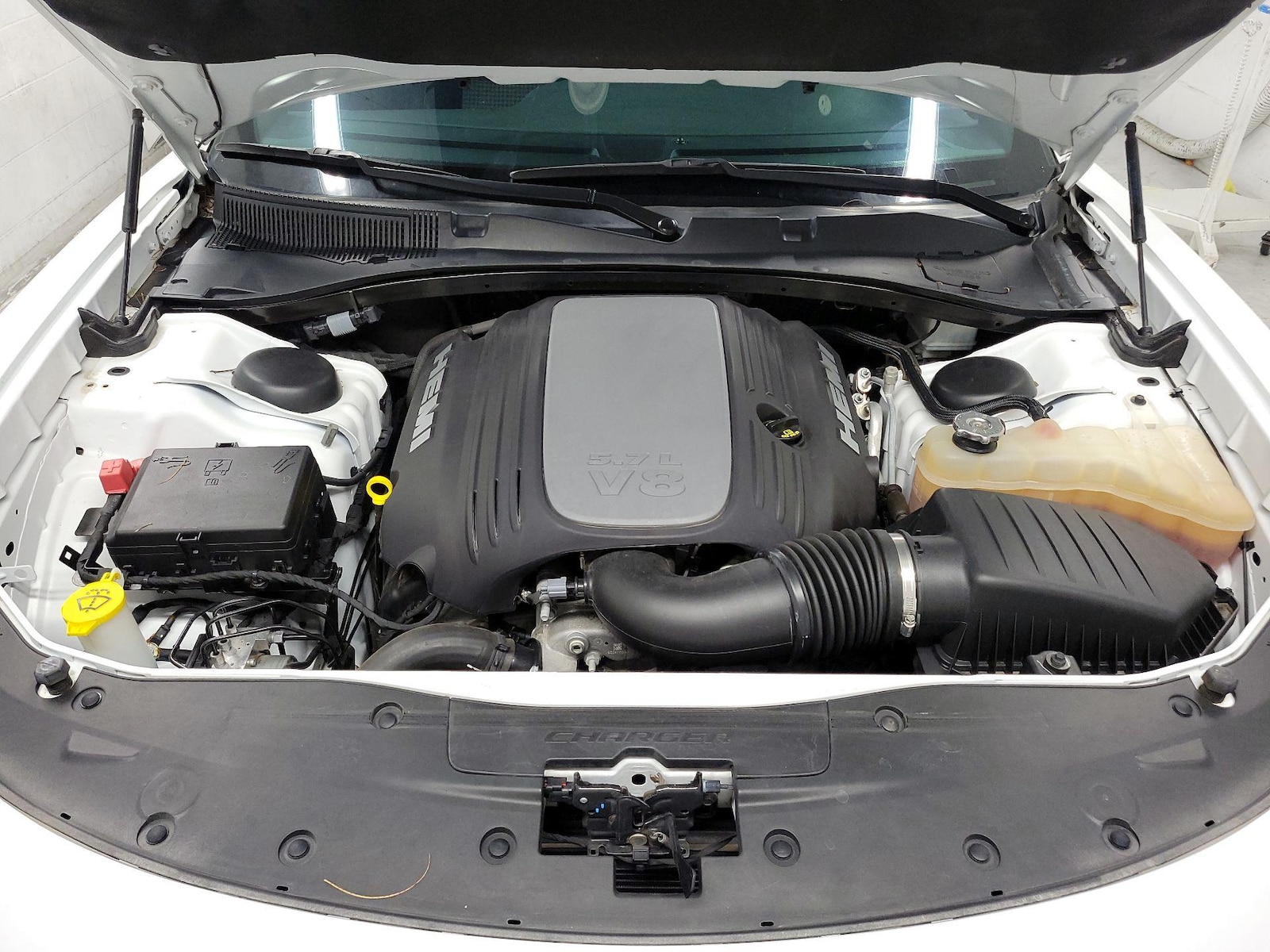 2022 Dodge Charger R/T - Photo 17