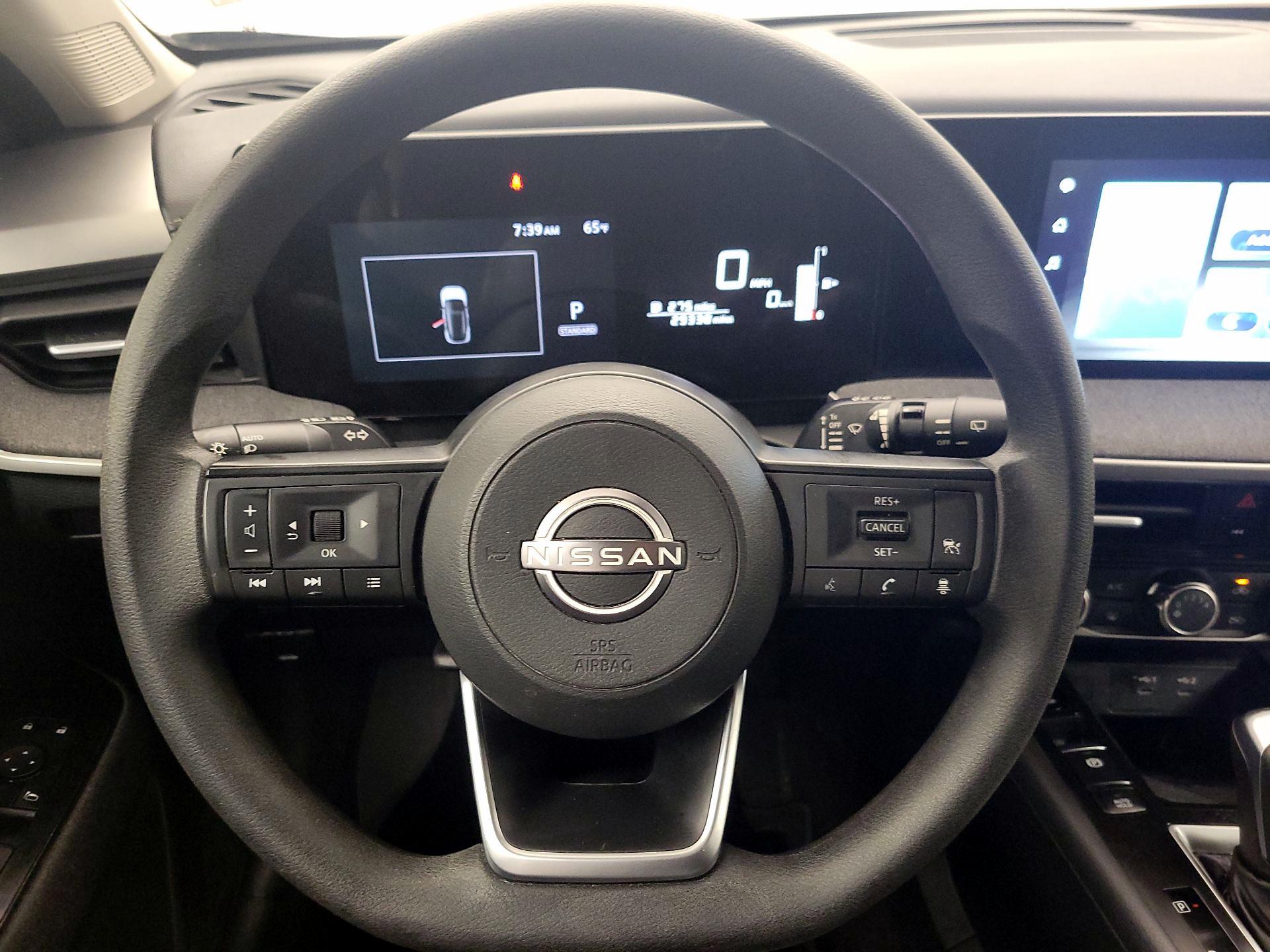 Thumbnail: 2025 Nissan Kicks - 10