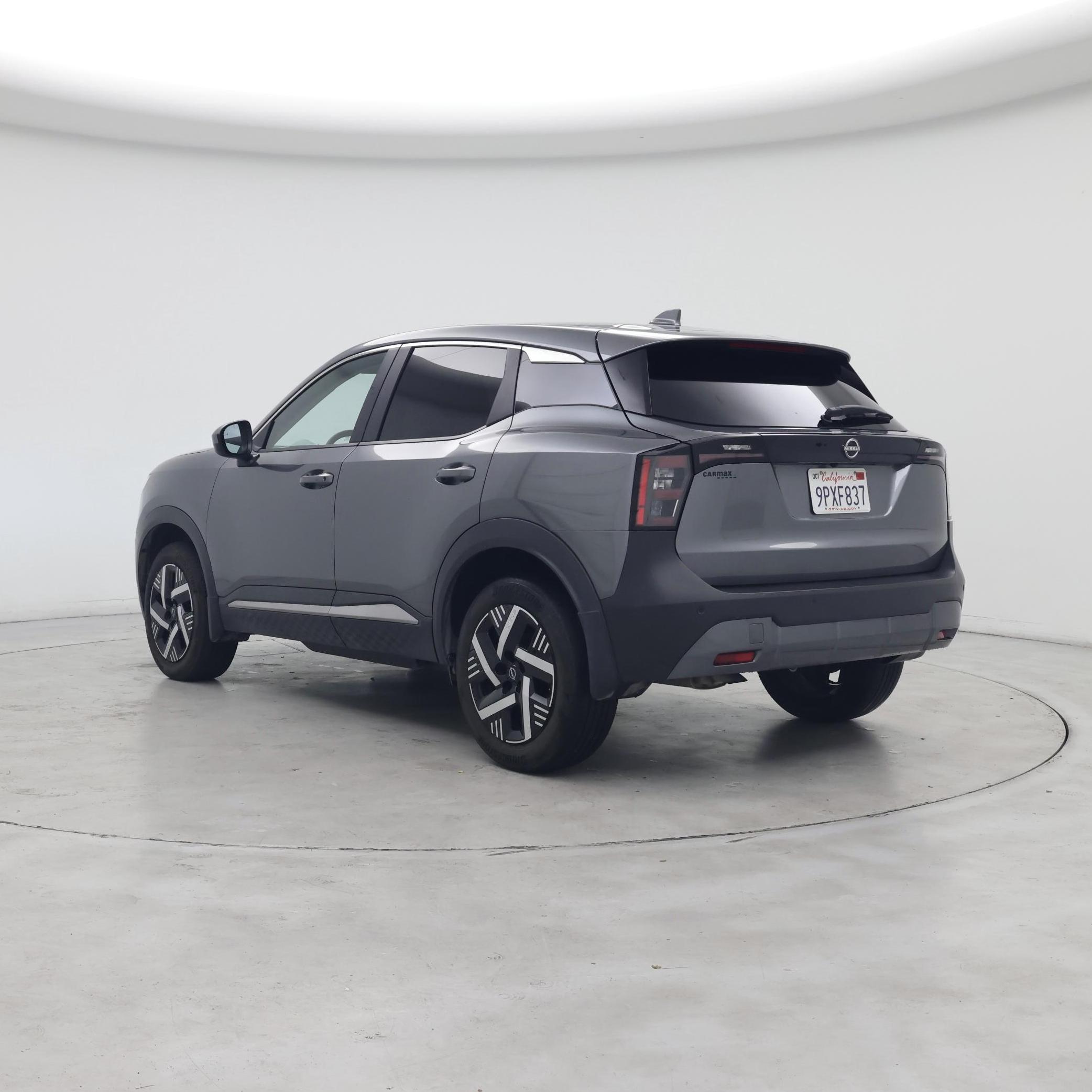 Thumbnail: 2025 Nissan Kicks - 2