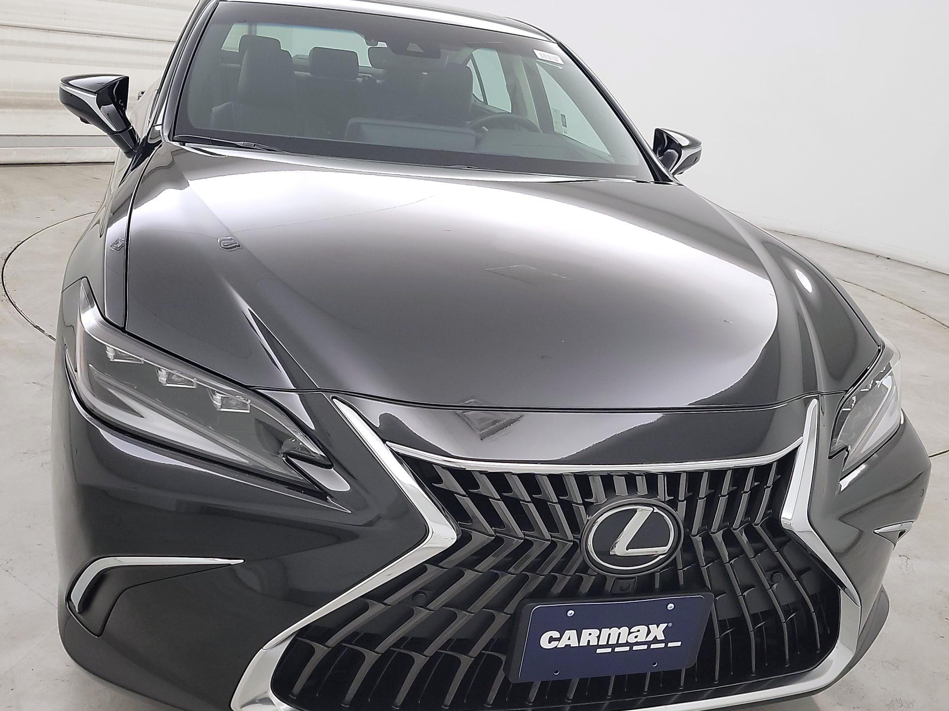 Thumbnail: 2025 Lexus ES - 2