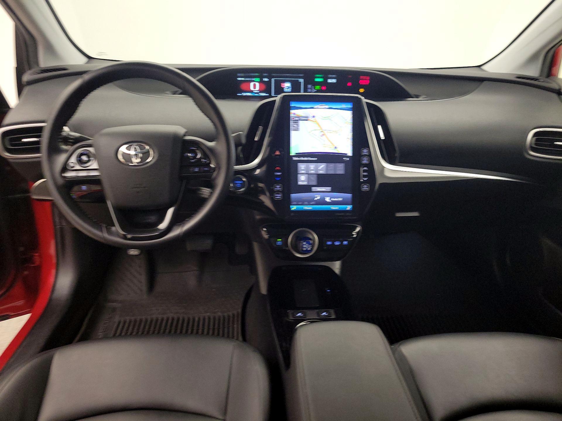 Thumbnail: 2022 Toyota Prius Prime - 9