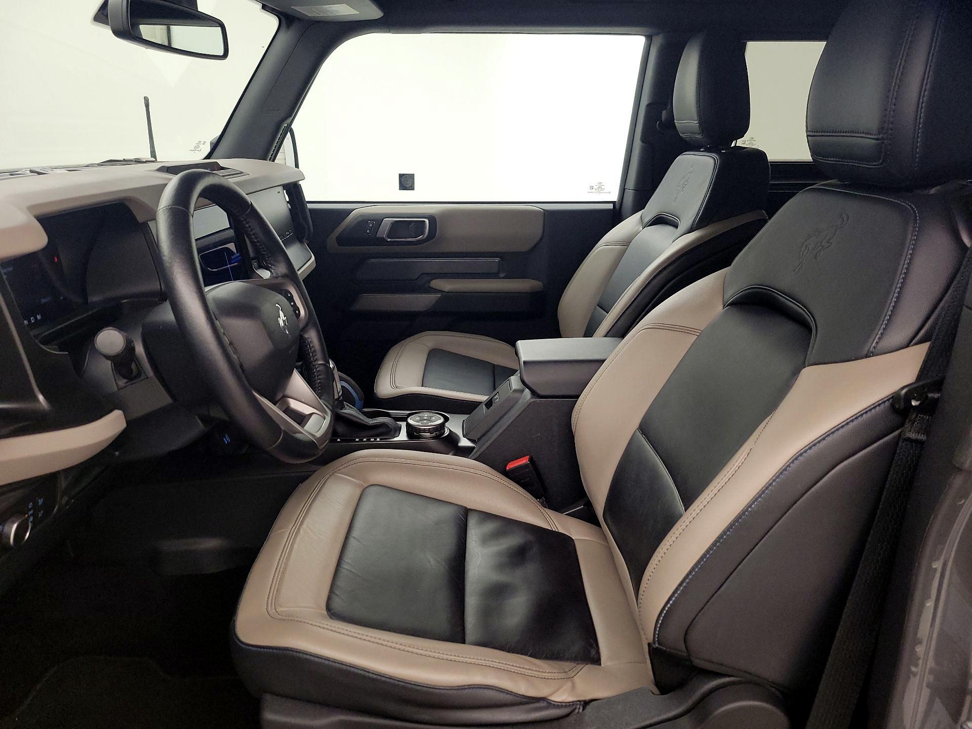 Thumbnail: 2022 Ford Bronco - 9