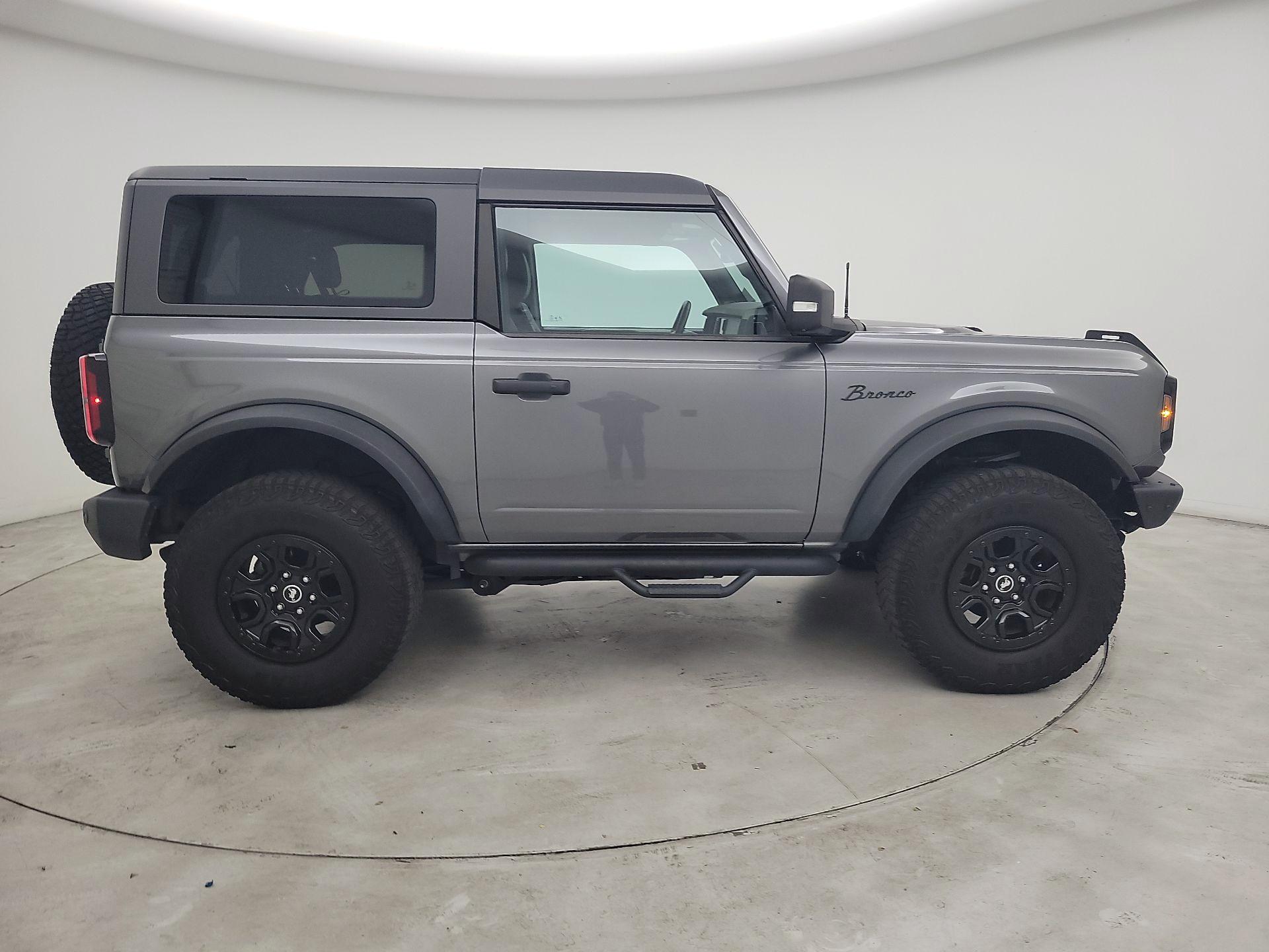 Thumbnail: 2022 Ford Bronco - 4