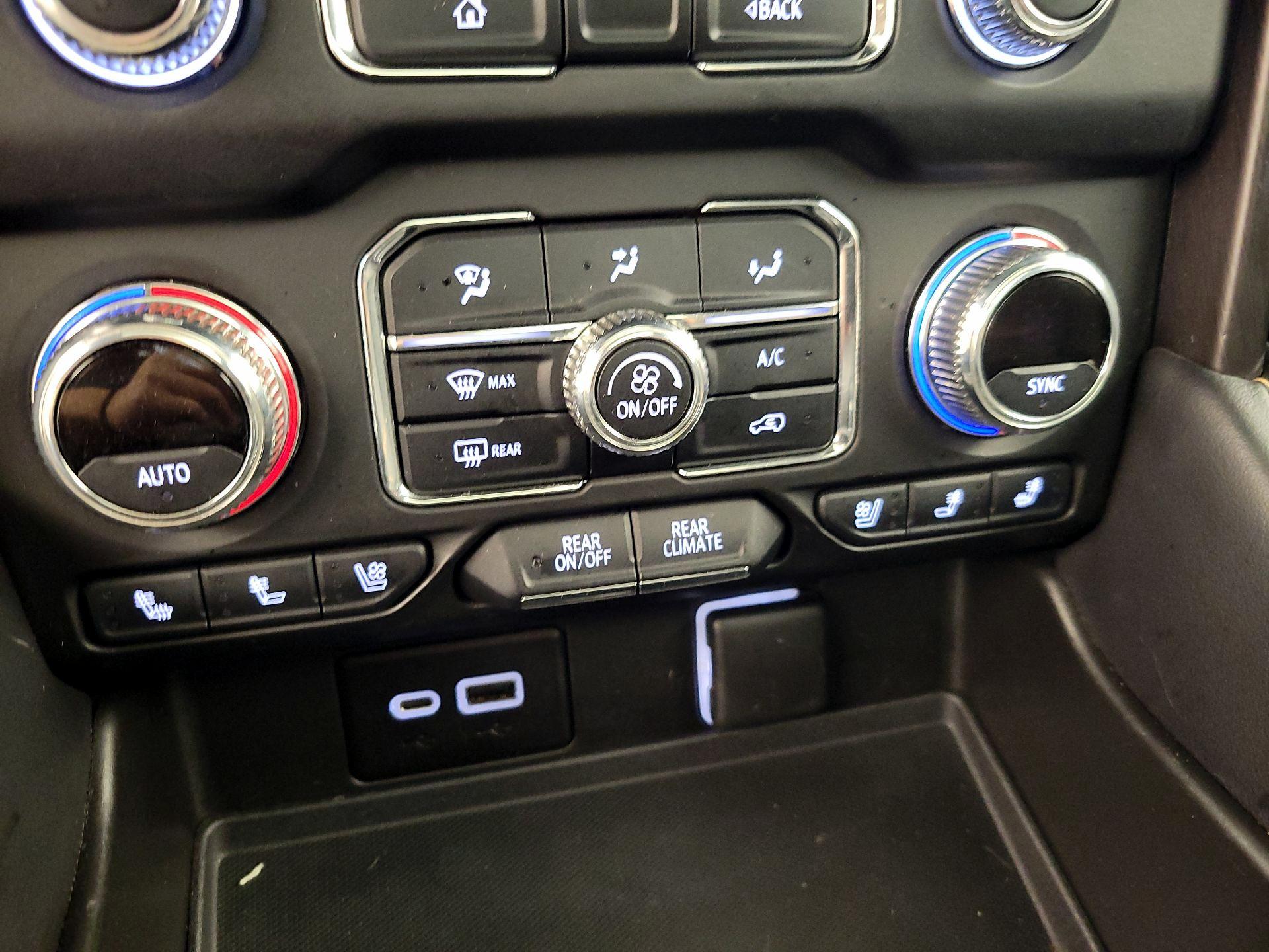 Thumbnail: 2022 GMC Yukon - 14