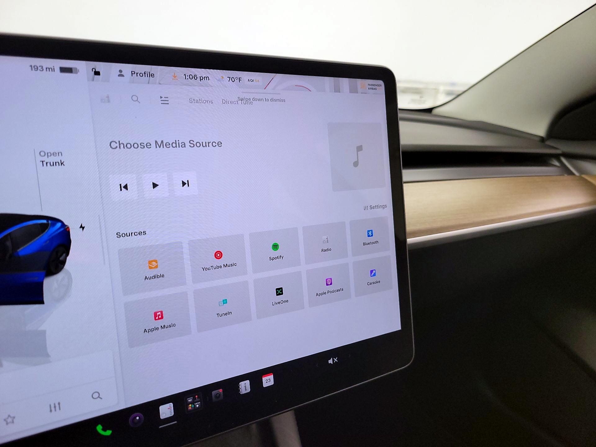 Thumbnail: 2022 Tesla Model 3 - 15