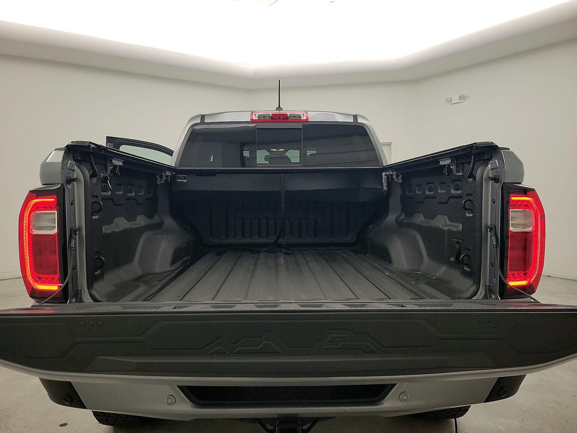Thumbnail: 2024 GMC Canyon - 18