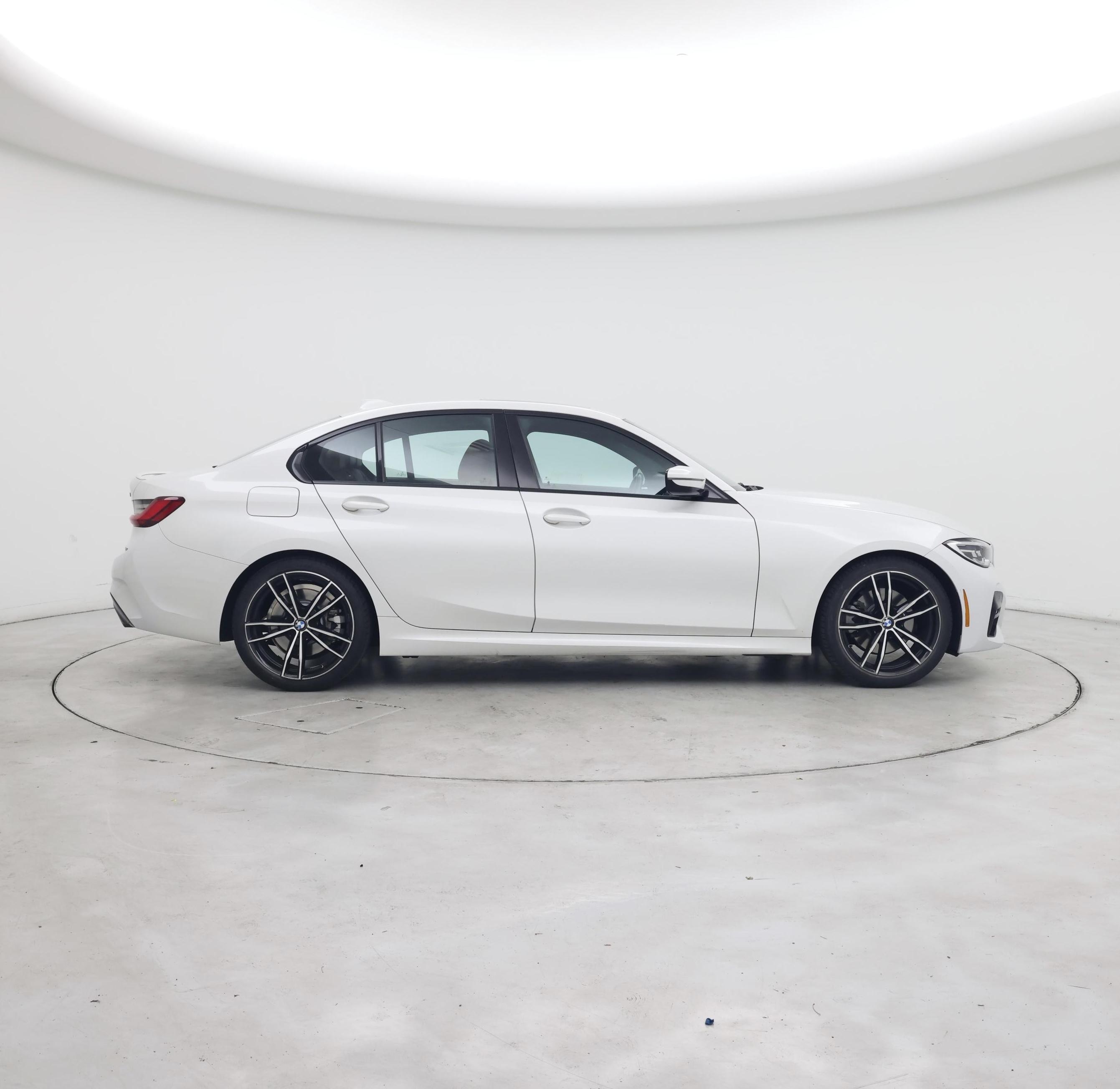 Thumbnail: 2022 BMW 3 Series - 7