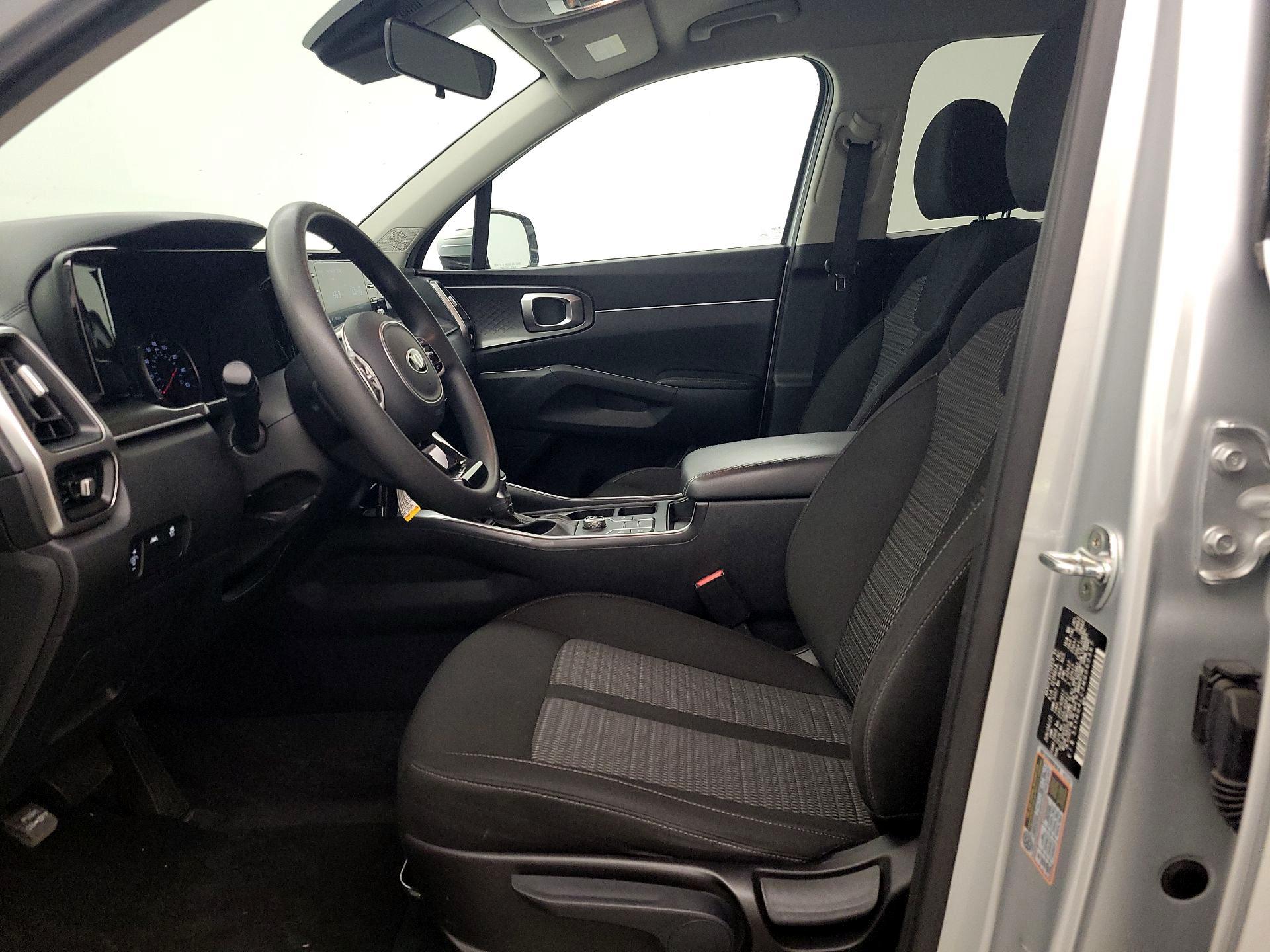 Thumbnail: 2021 Kia Sorento - 11
